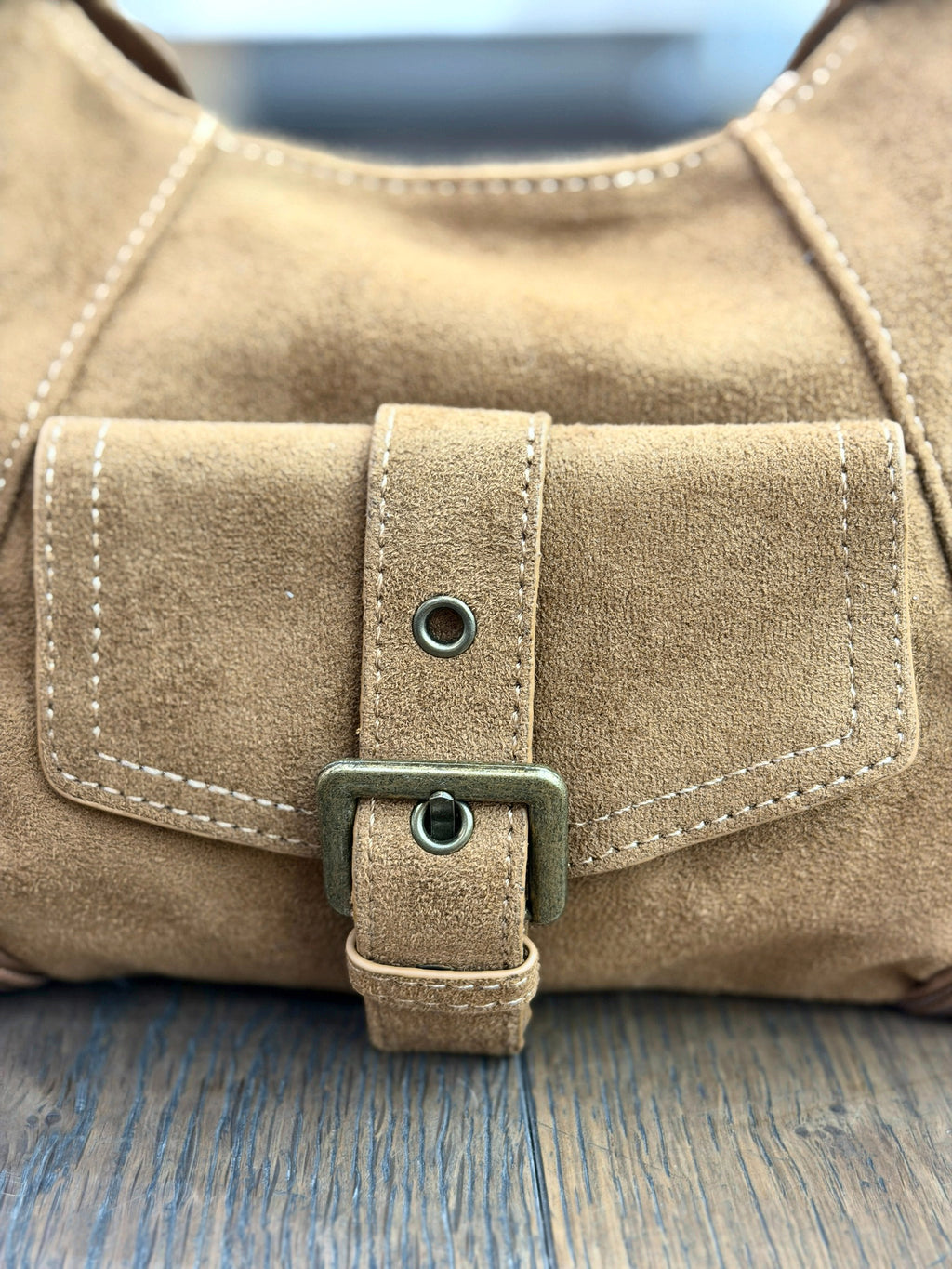 Sac à main femme en suédine marron ou noir à poches zippées