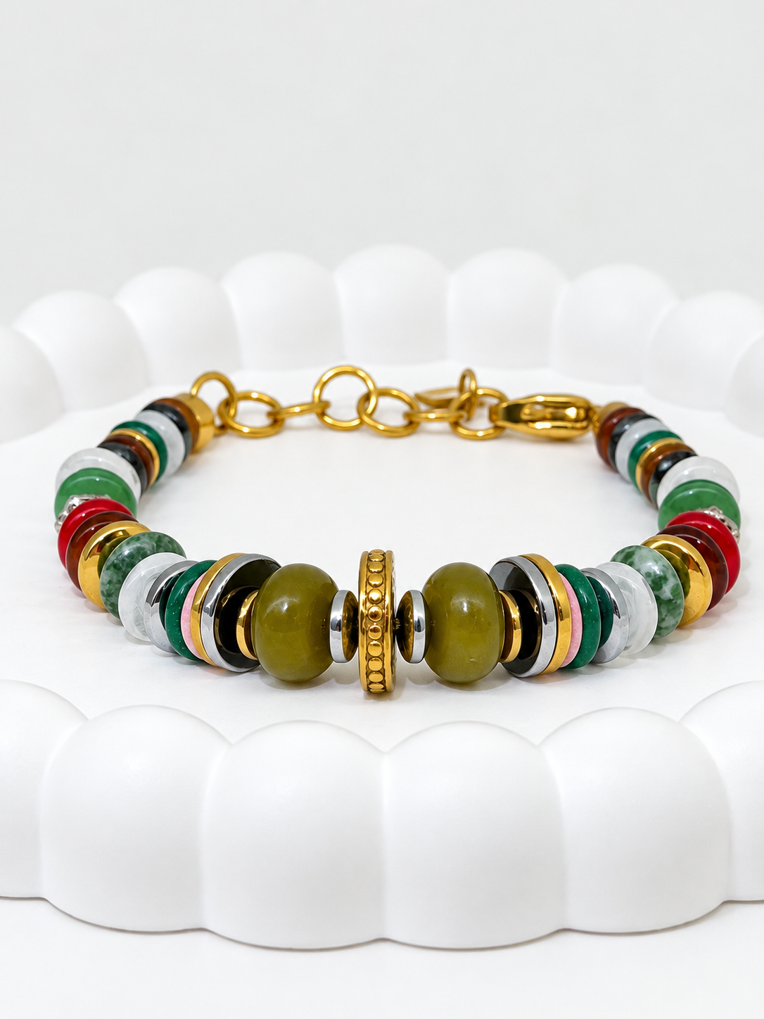 Bracelet multicolore en pierres naturelles vertes et rouges, doré et argenté