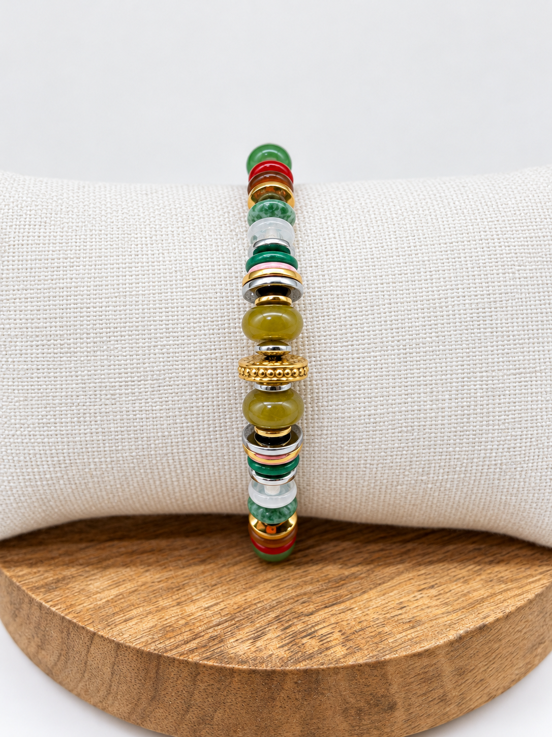 Bracelet multicolore en pierres naturelles vertes et rouges, doré et argenté