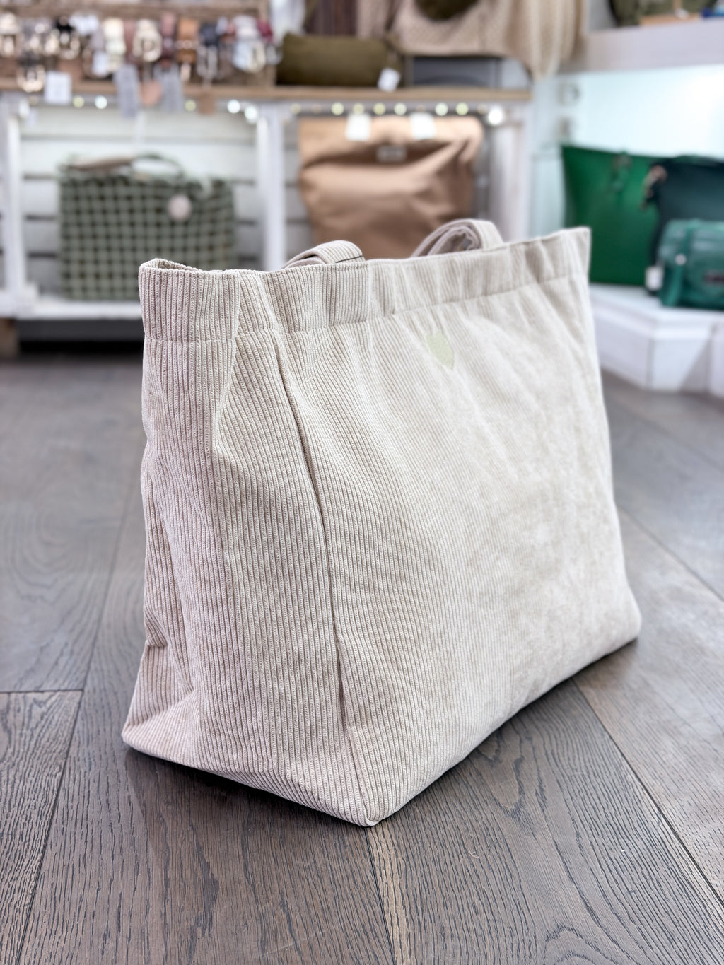 Grand sac cabas en velours côtelé à porter à l’épaule