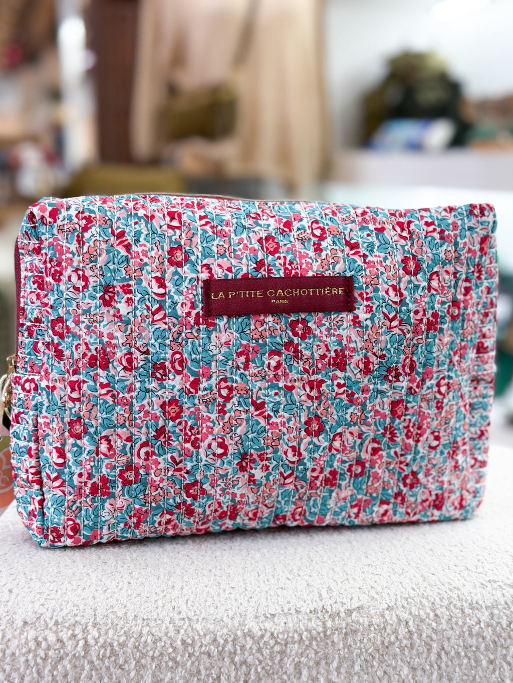 Trousse matelassée fleurie en coton
