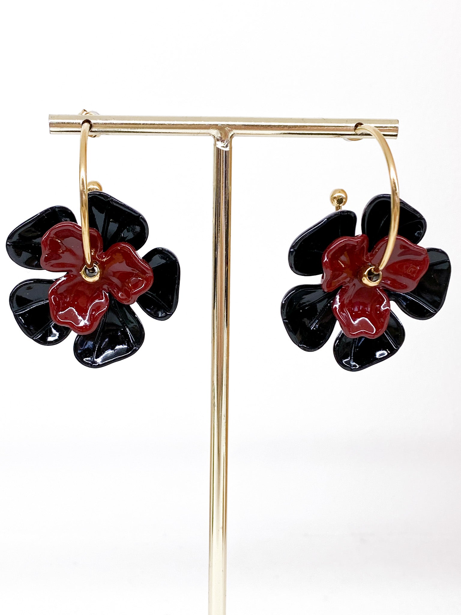 Boucles d’oreilles créoles florales colorées