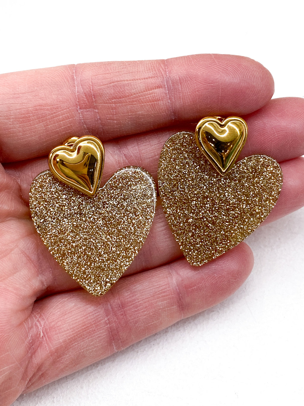 Boucles d’oreilles cœur avec acétate scintillant