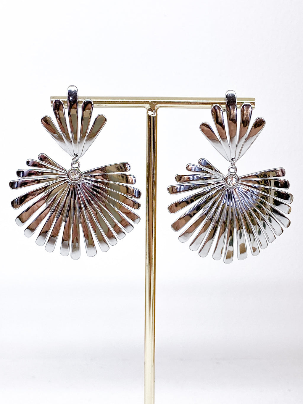 Boucles d’oreilles florales élégantes avec strass pour femme