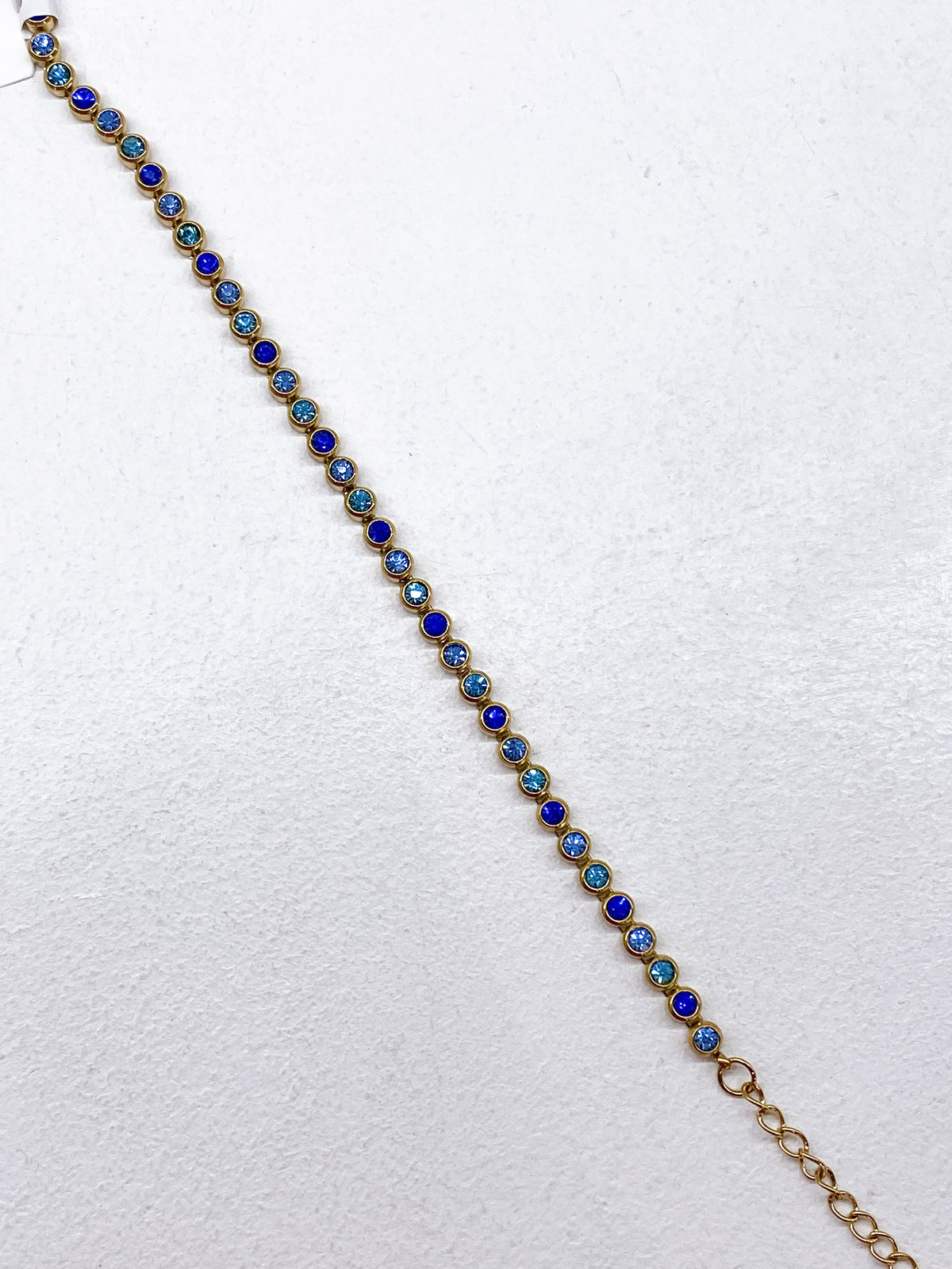 Bracelet fin doré en acier inoxydable à strass ronds