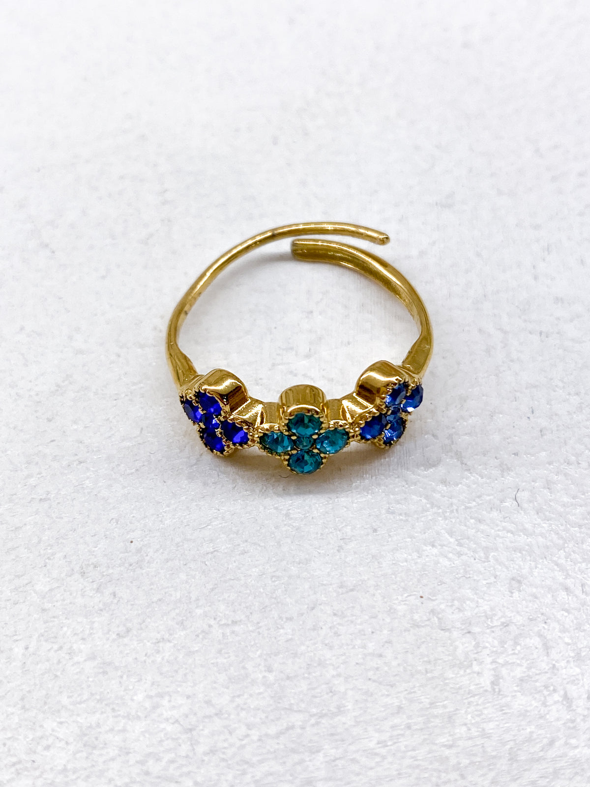 Bague femme dorée en acier inoxydable avec trois trèfles