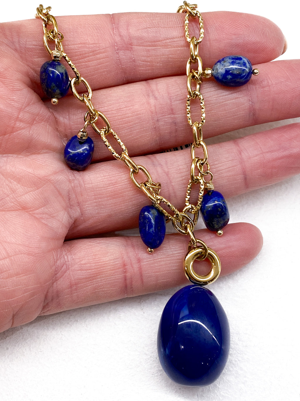 Collier doré en acier inoxydable avec pierres naturelles