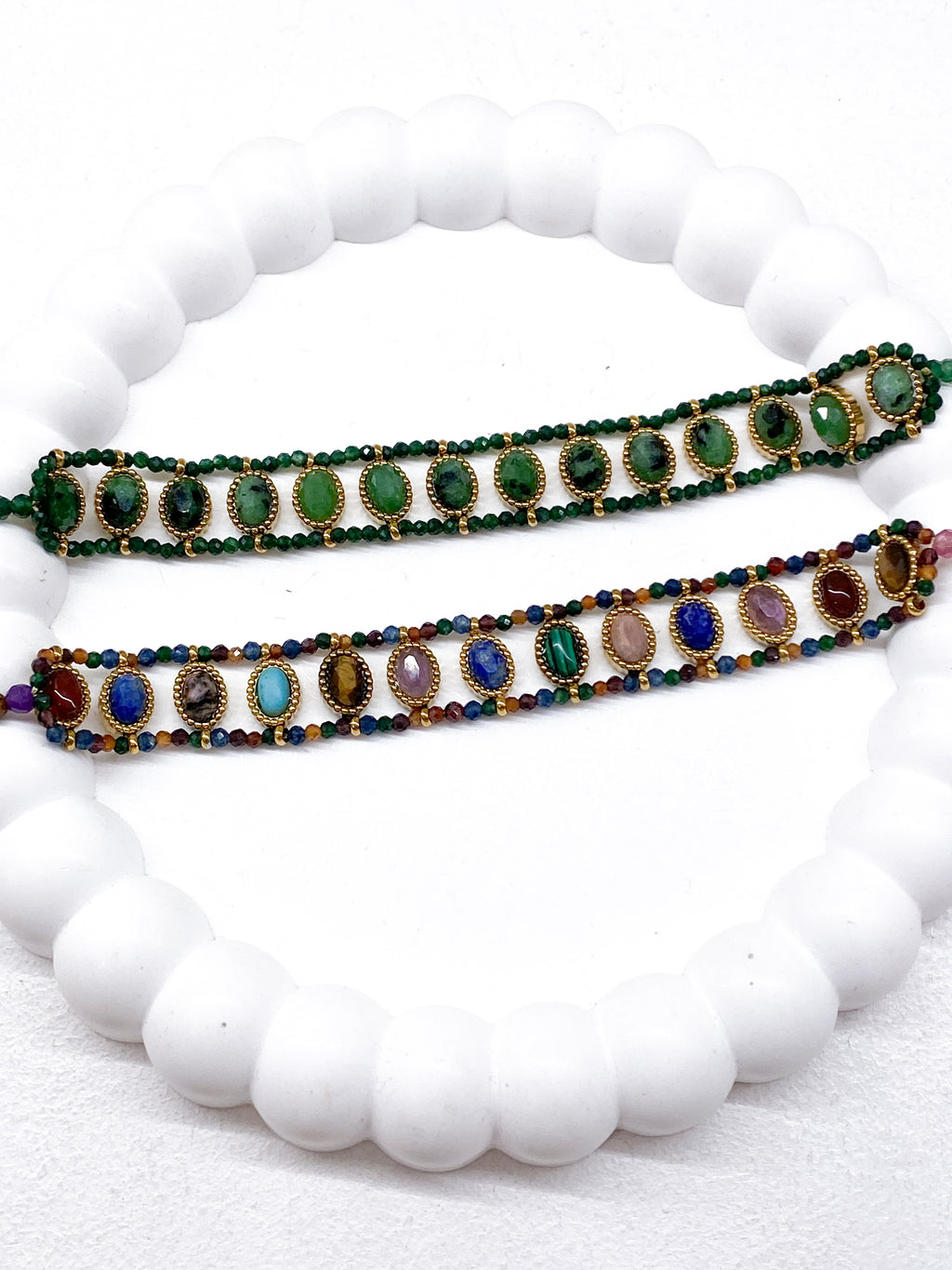 Bracelet manchette style florentin en pierres naturelles et acier doré