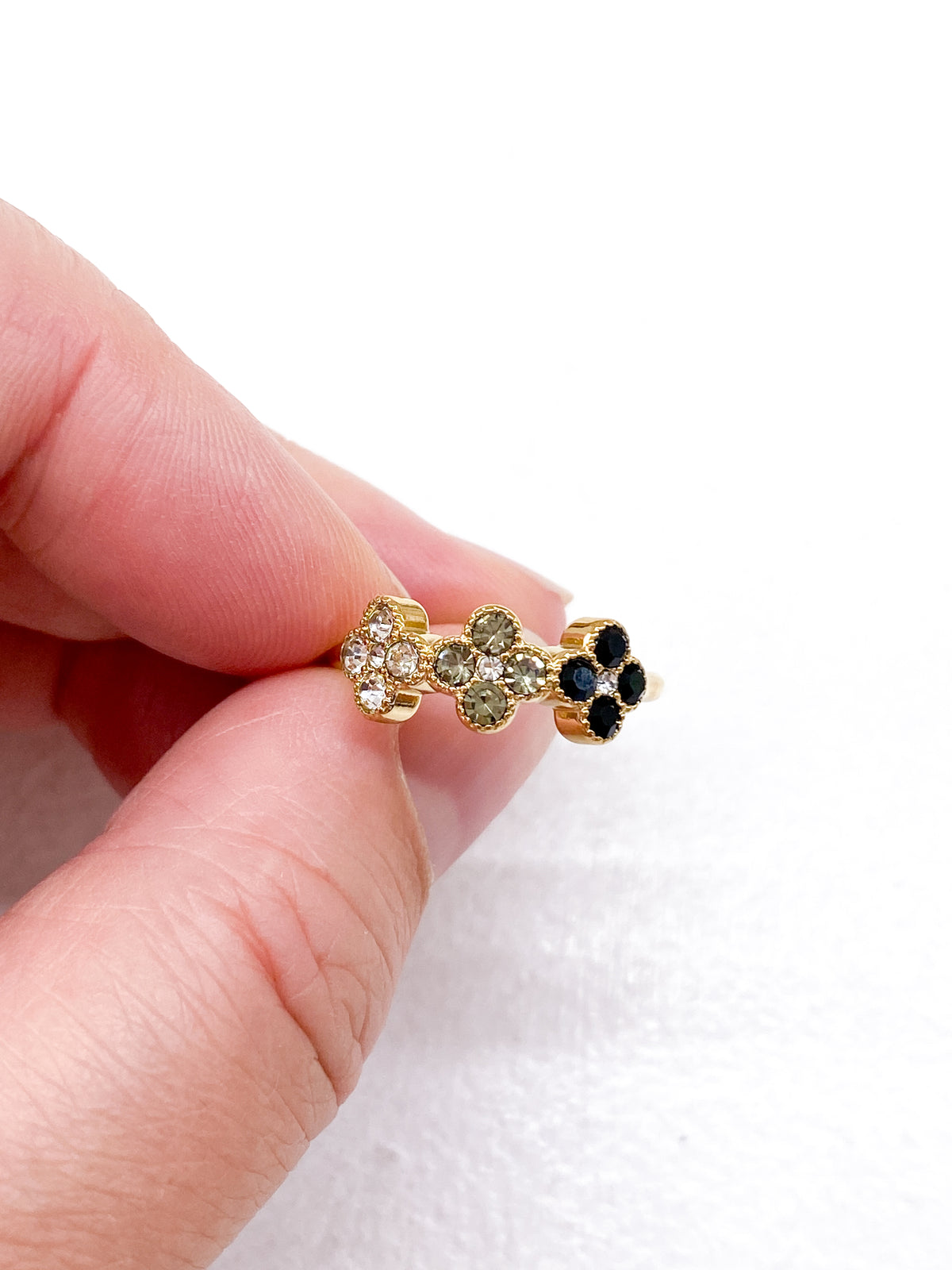 Bague femme dorée en acier inoxydable avec trois trèfles