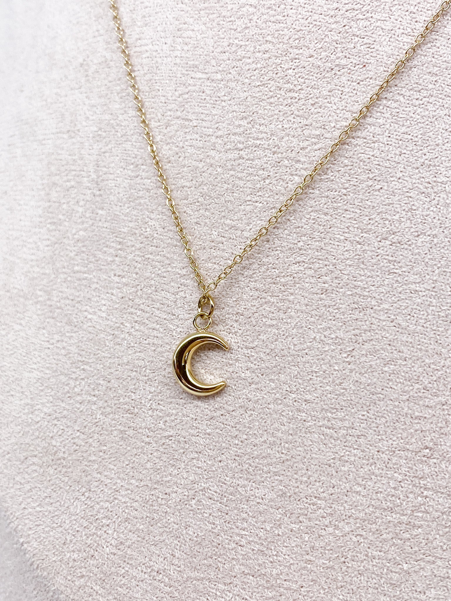Collier fin femme en acier inoxydable à demi-lune