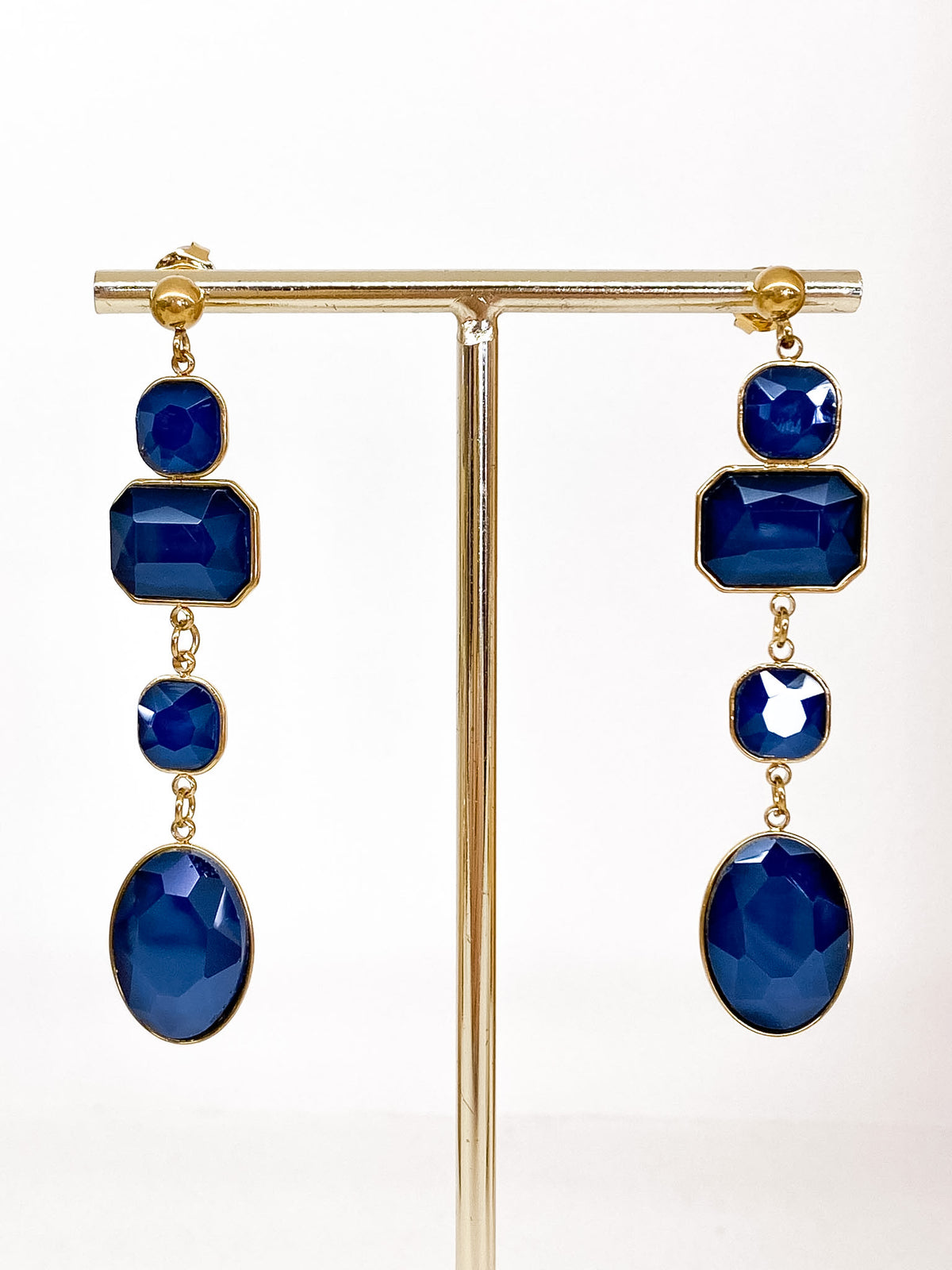Boucles d’oreilles longues en pâte de verre colorée