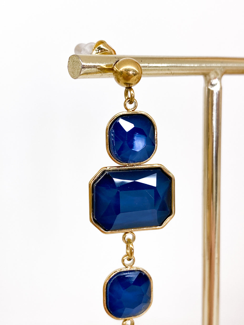 Boucles d’oreilles longues en pâte de verre colorée