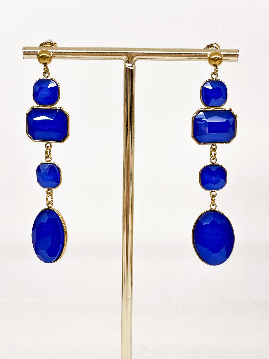 Boucles d’oreilles longues en pâte de verre colorée
