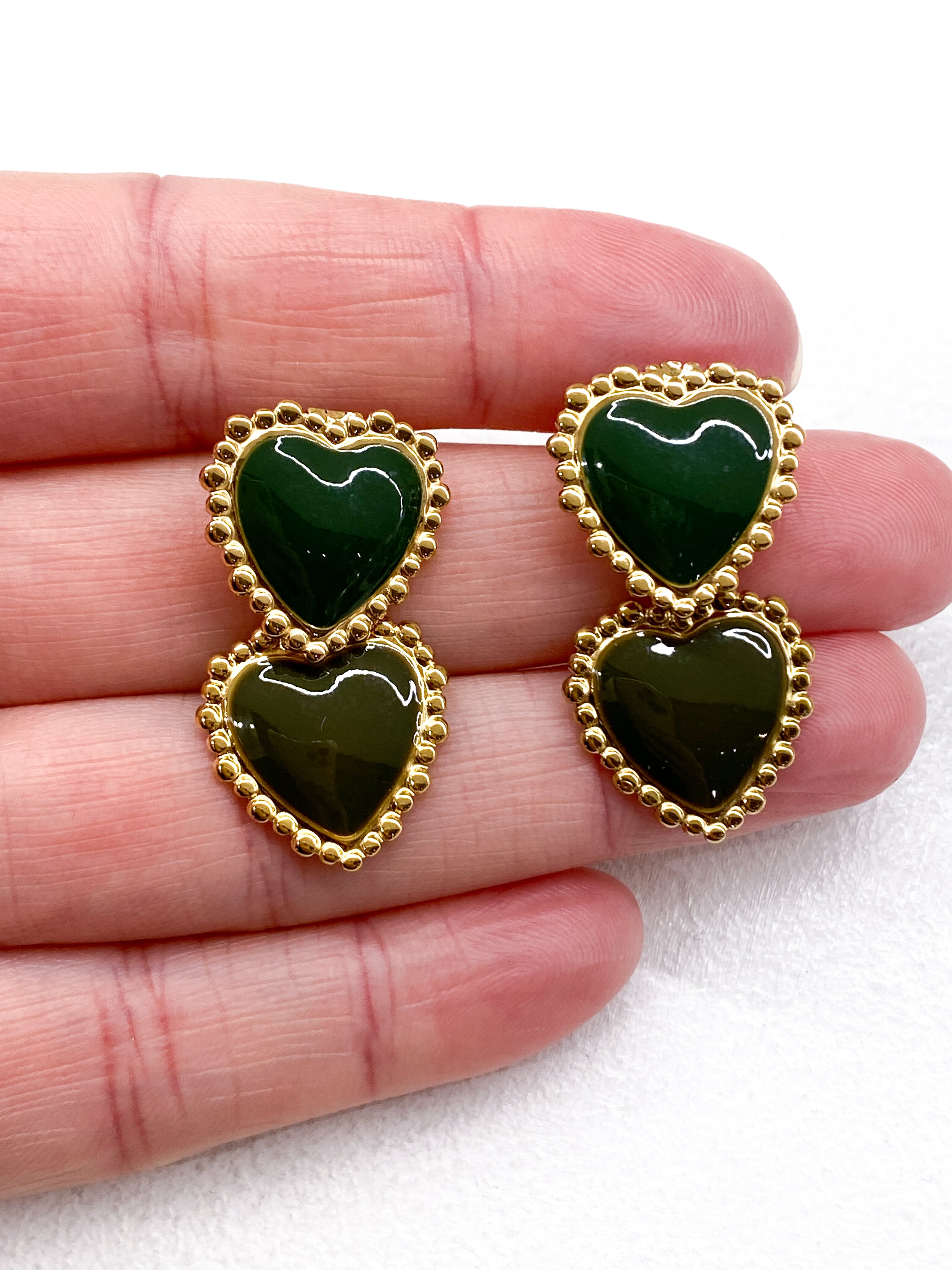 Boucles d’oreilles double cœur coloré émaillé minimaliste