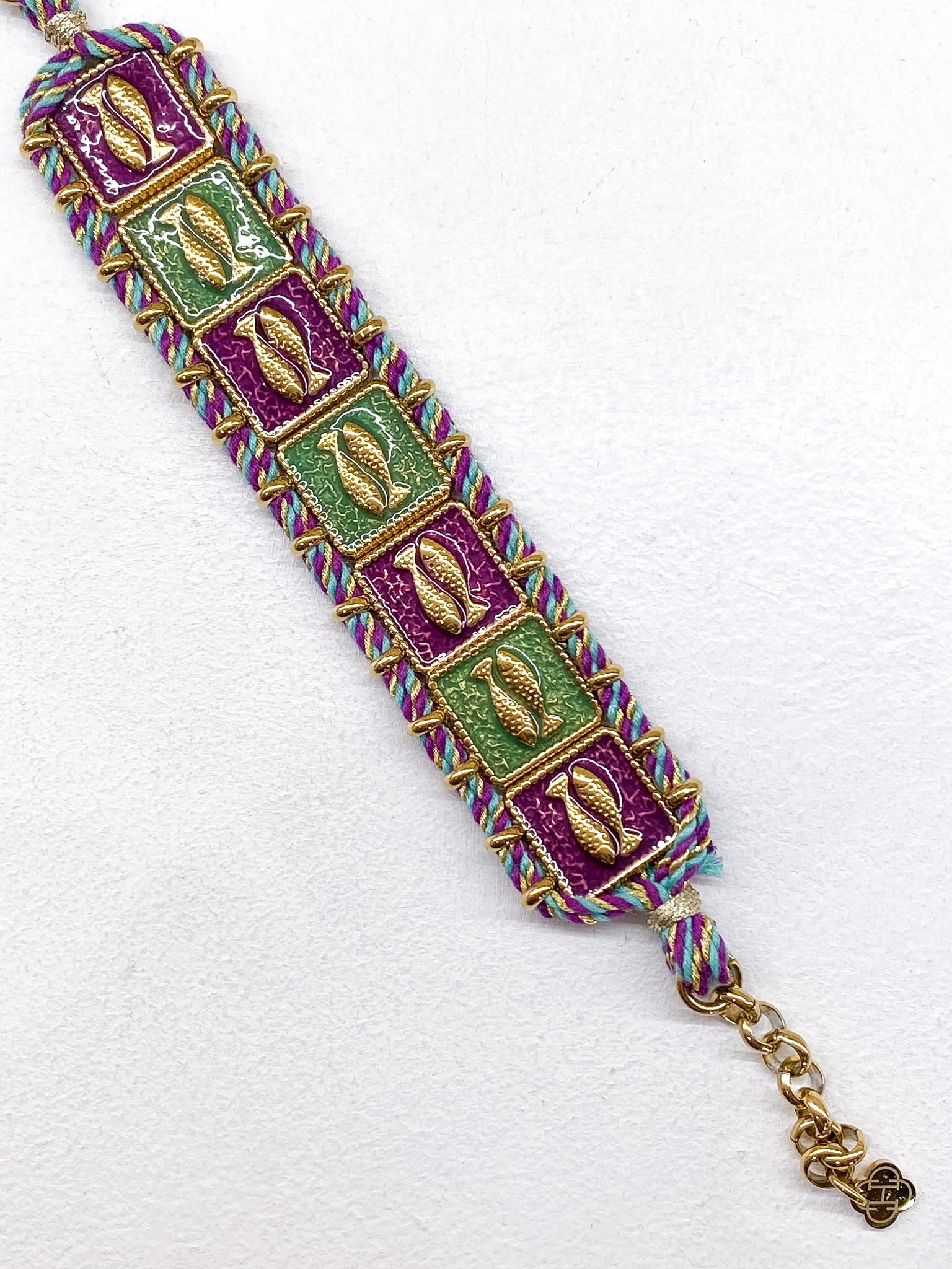 Bracelet manchette femme émail et motifs poissons