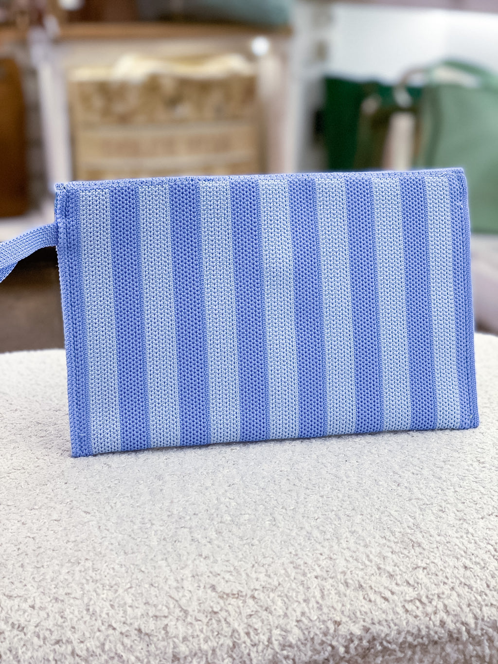 Portefeuille femme rectangulaire rayé en tissu tressé