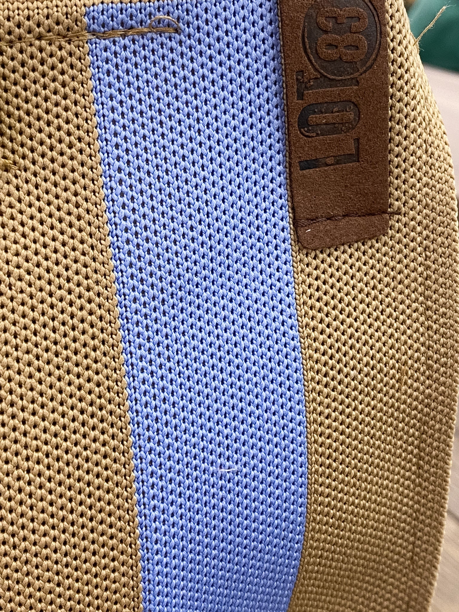 Sac cabas en tissu tressé rayé bicolore