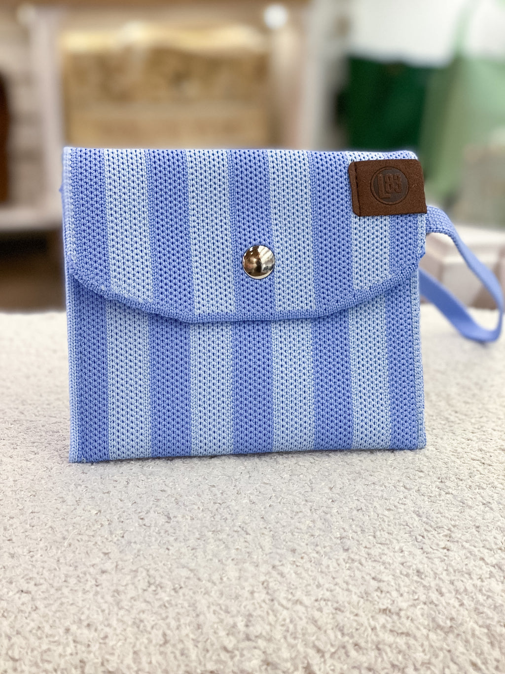 Porte-monnaie carré femme rayé compact