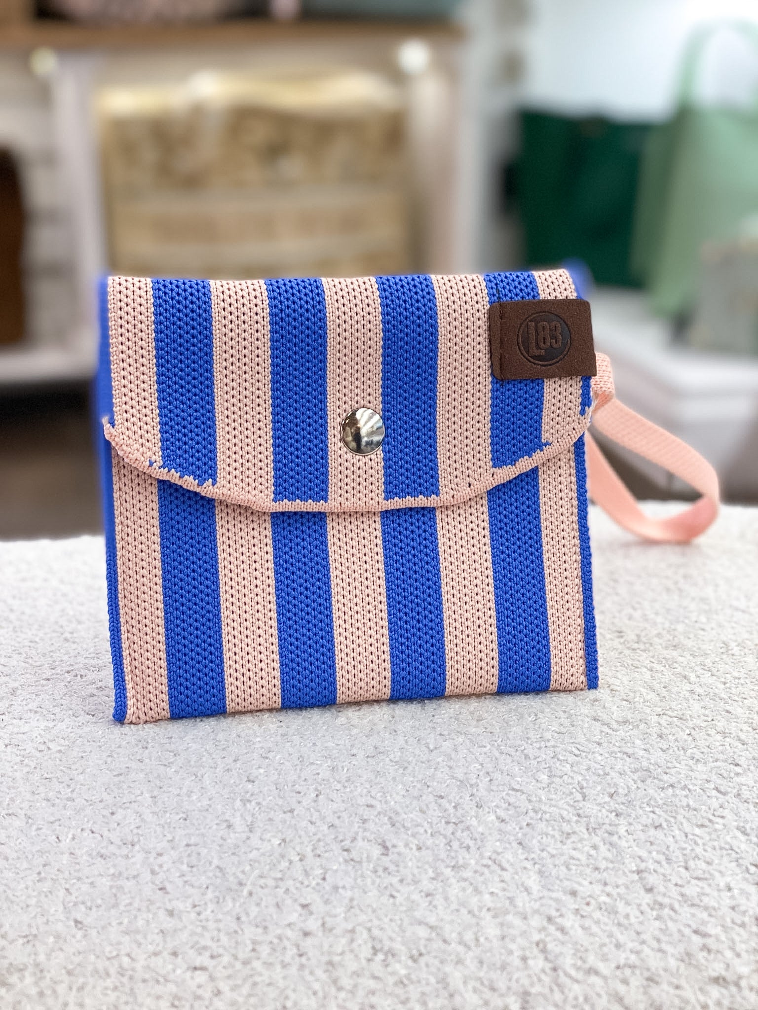 Porte-monnaie carré femme rayé compact