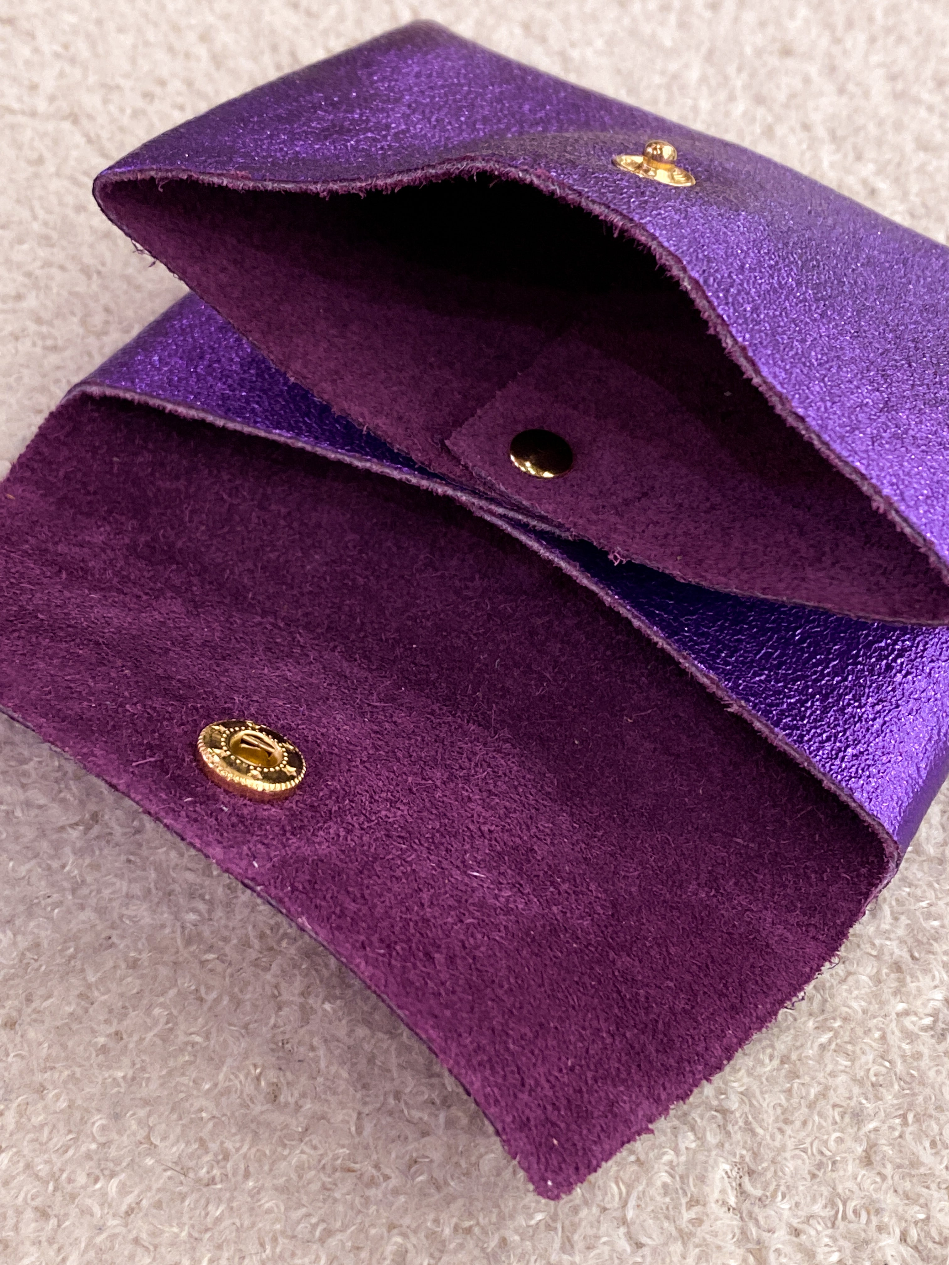 Porte-monnaie en cuir rose et violet
