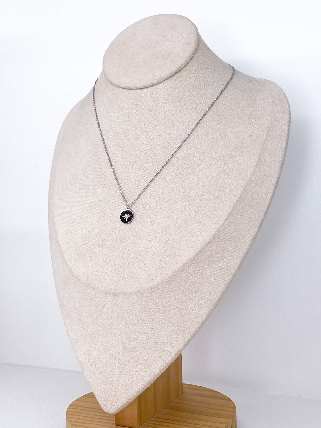 Collier fin en acier inoxydable étoile polaire avec strass