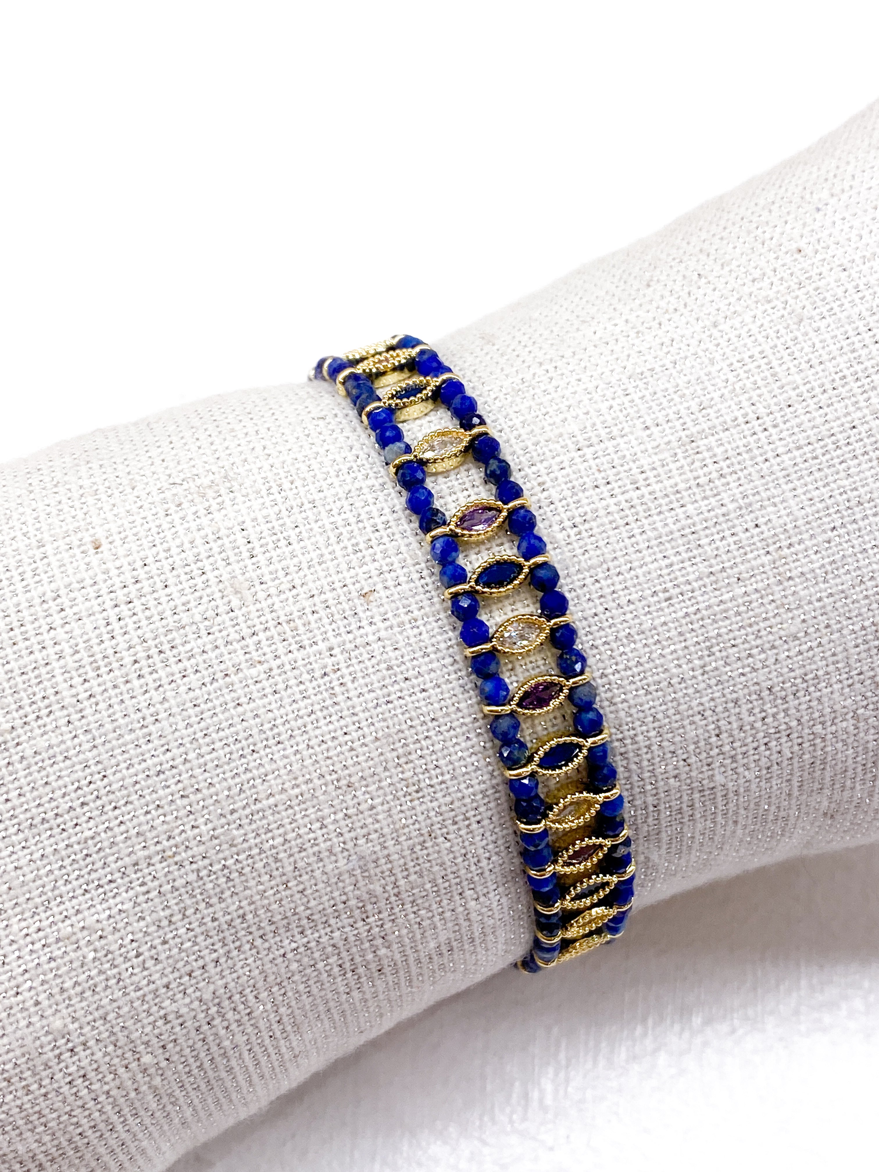 Bracelet femme à nœud coulissant avec pierres naturelles colorées