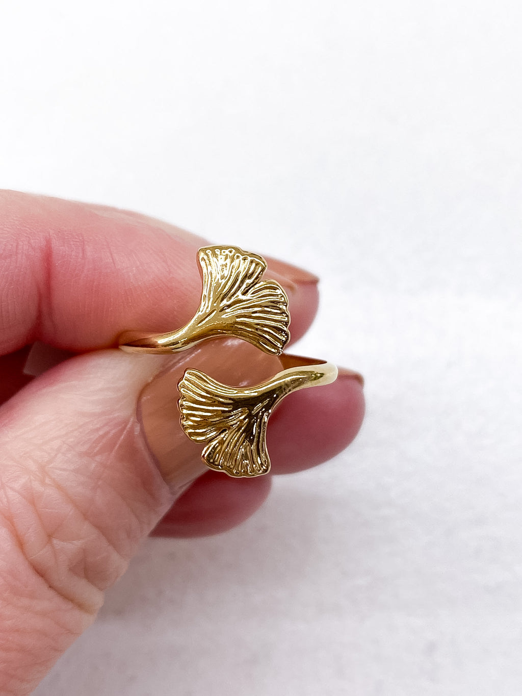 Bague fine en acier inoxydable feuilles ginkgo
