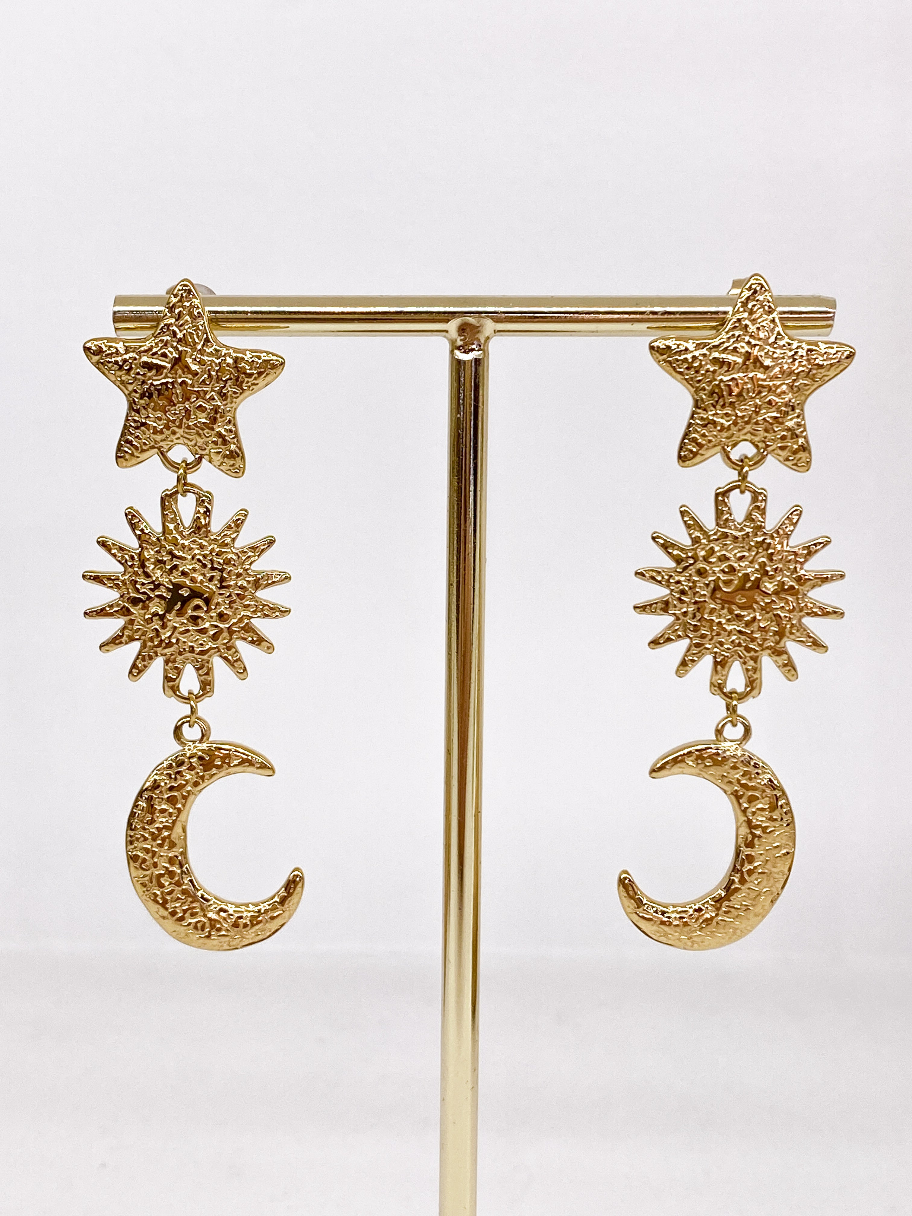 Boucles d’oreilles longues étoile soleil lune martelées