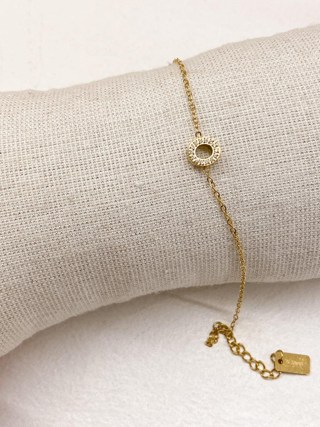 Bracelet A-Z lettre initiale acier inoxydable doré strass