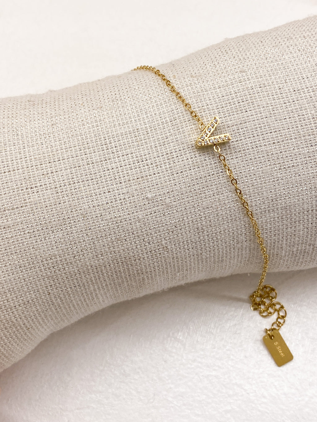 Bracelet A-Z lettre initiale acier inoxydable doré strass
