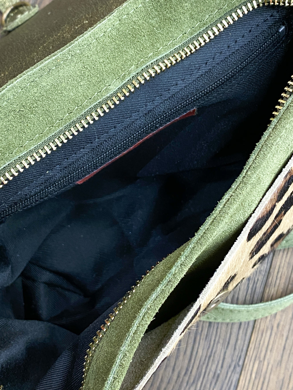 Sac bandoulière en cuir avec pochette léopard