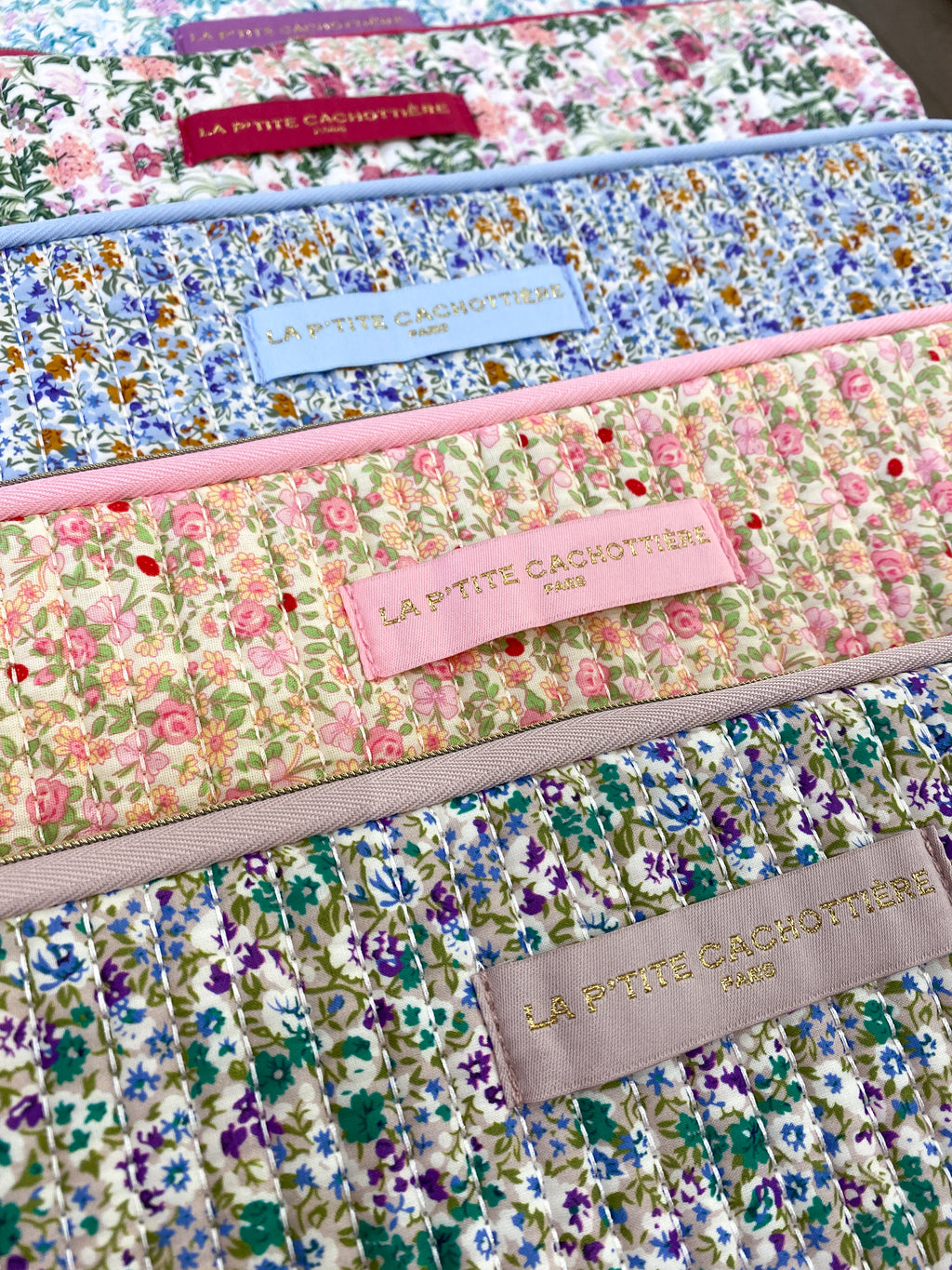 Pochette ordinateur fleurie La P’tite Cachottière
