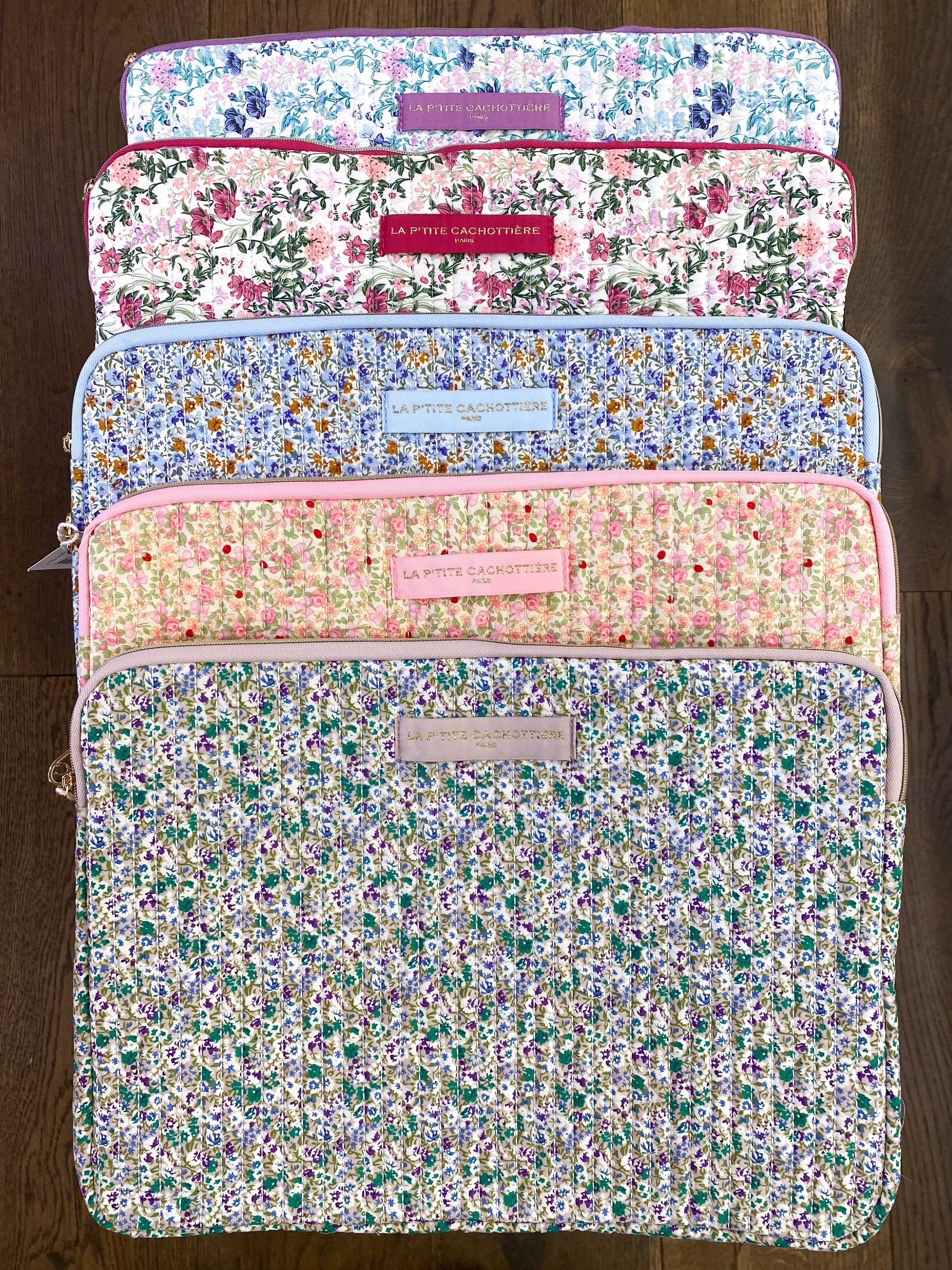 Pochette ordinateur fleurie La P’tite Cachottière