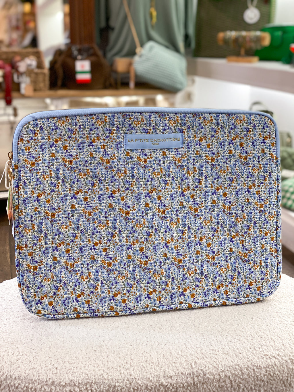 Pochette ordinateur fleurie La P’tite Cachottière