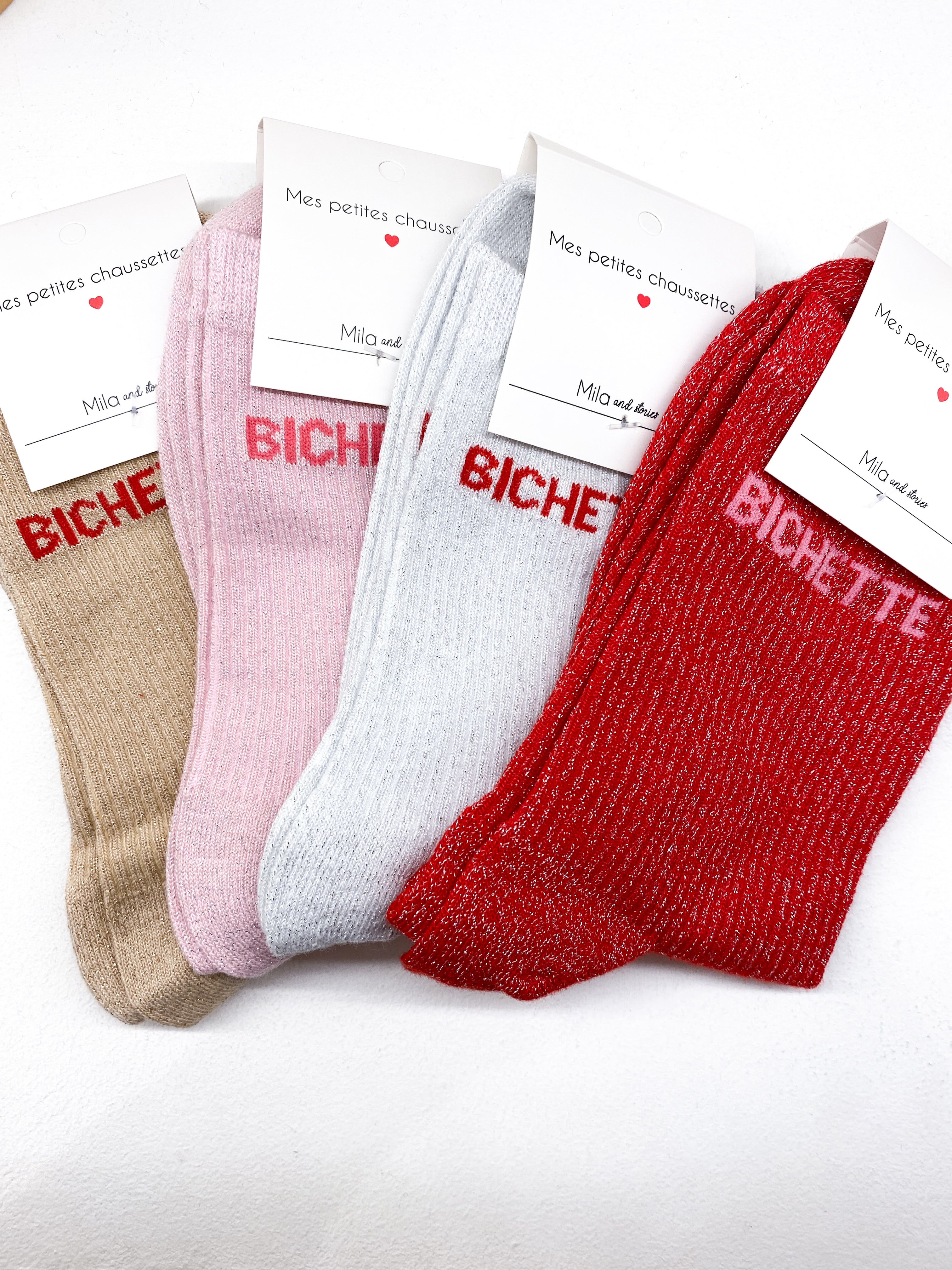 Chaussettes côtelées message à paillettes «Bichette»