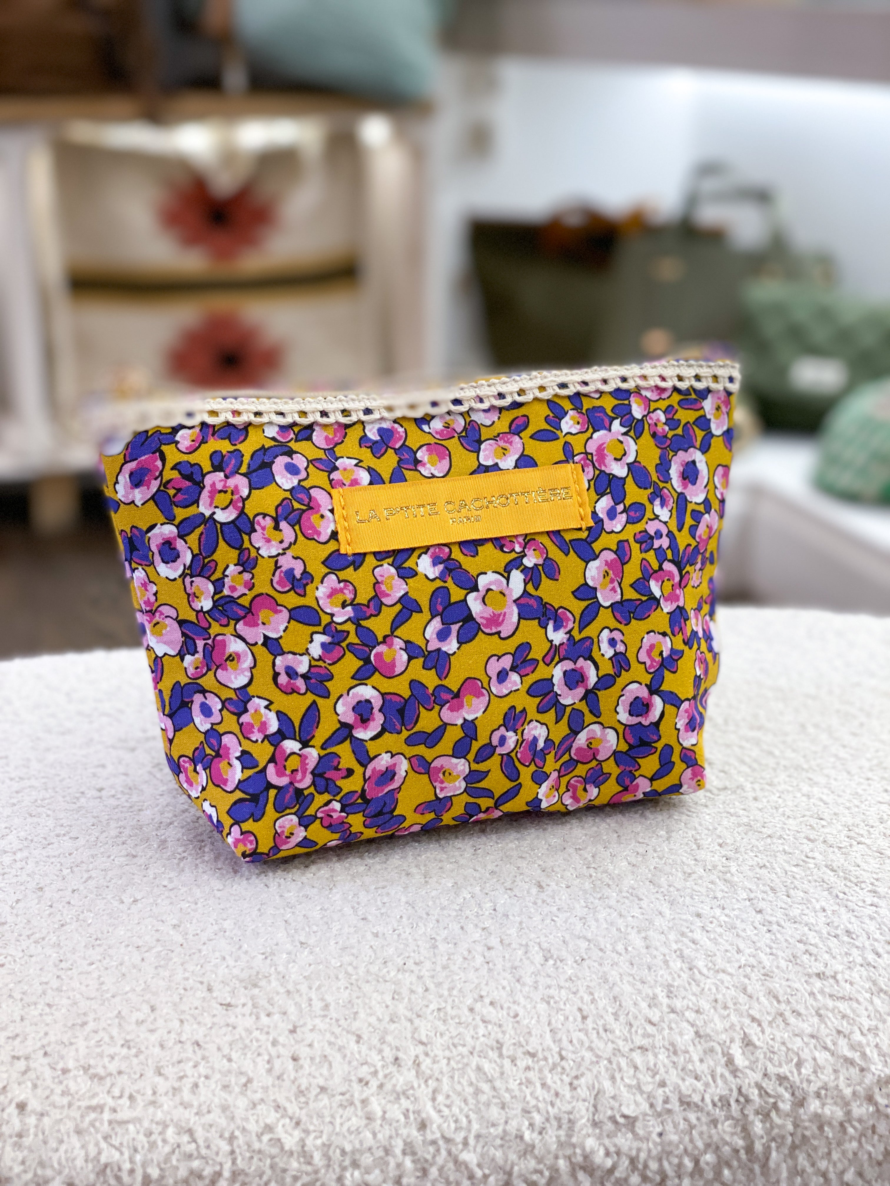 Pochette en coton zippée fleurie avec dentelle