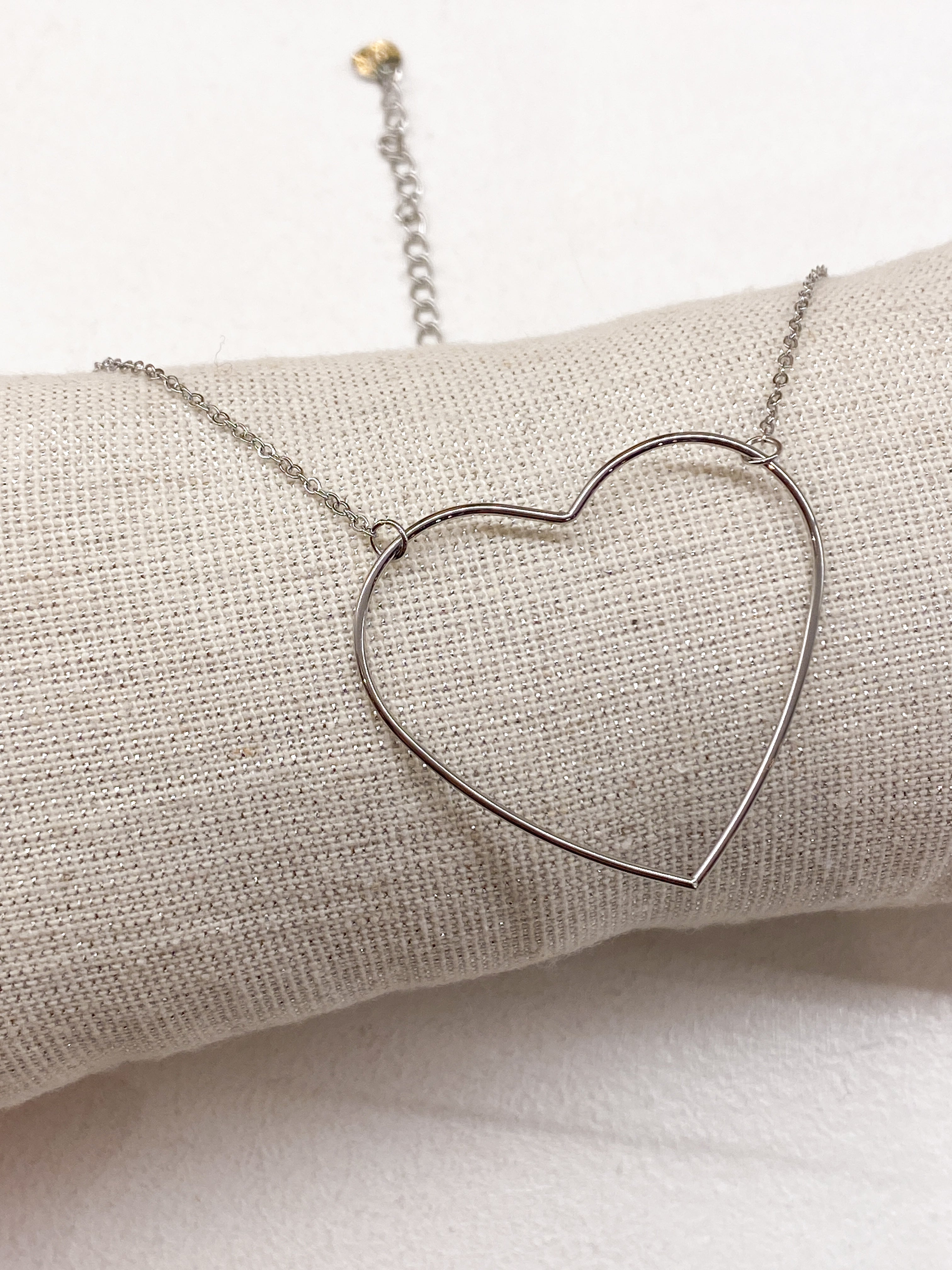Collier femme grand cœur en acier inoxydable