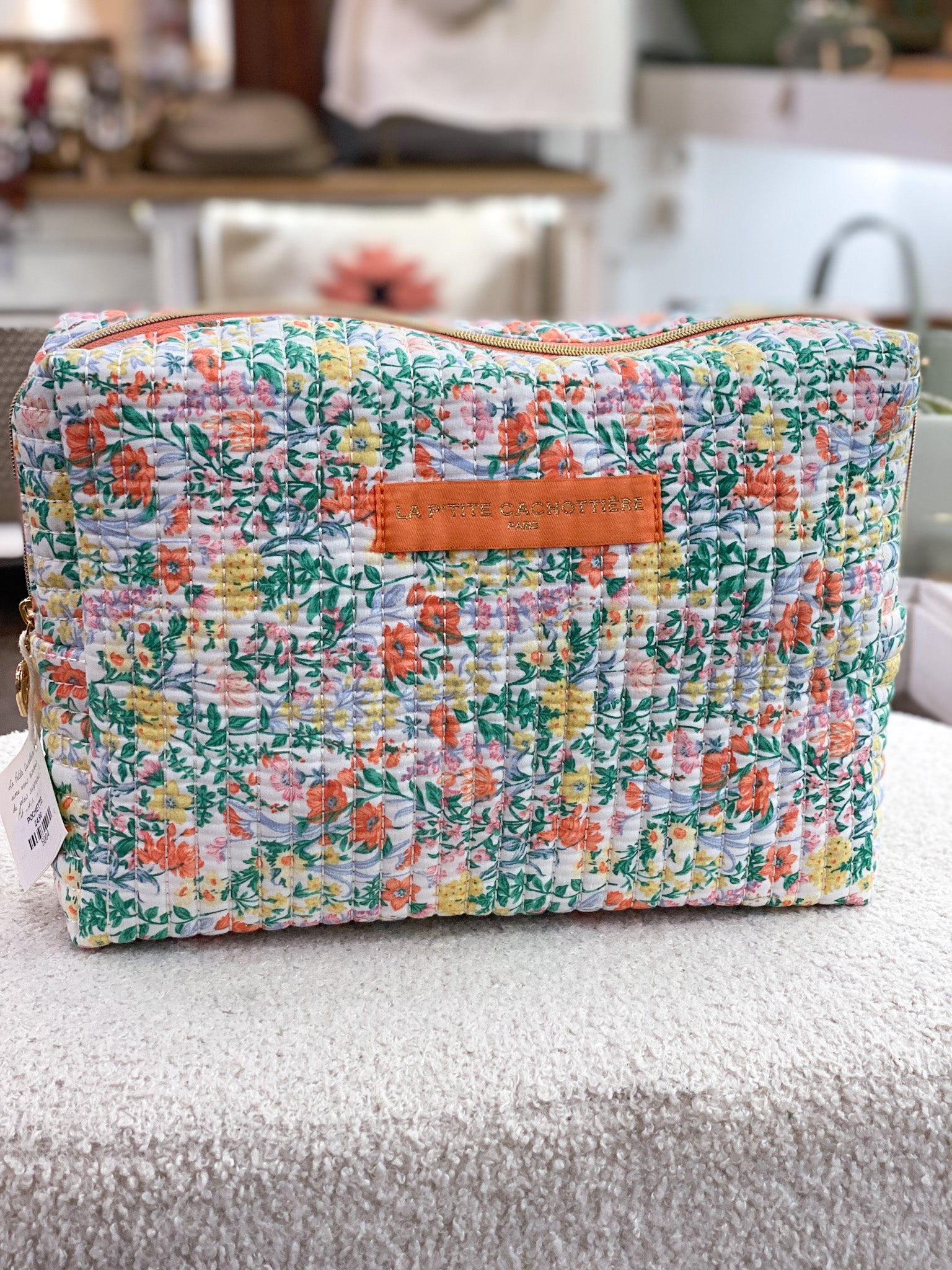 Trousse matelassée fleurie en coton