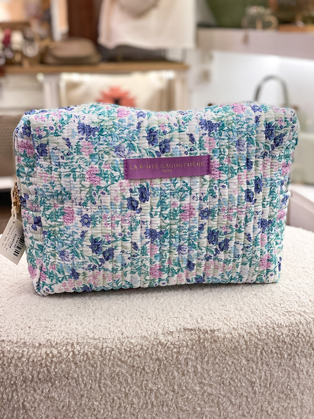 Trousse matelassée fleurie en coton