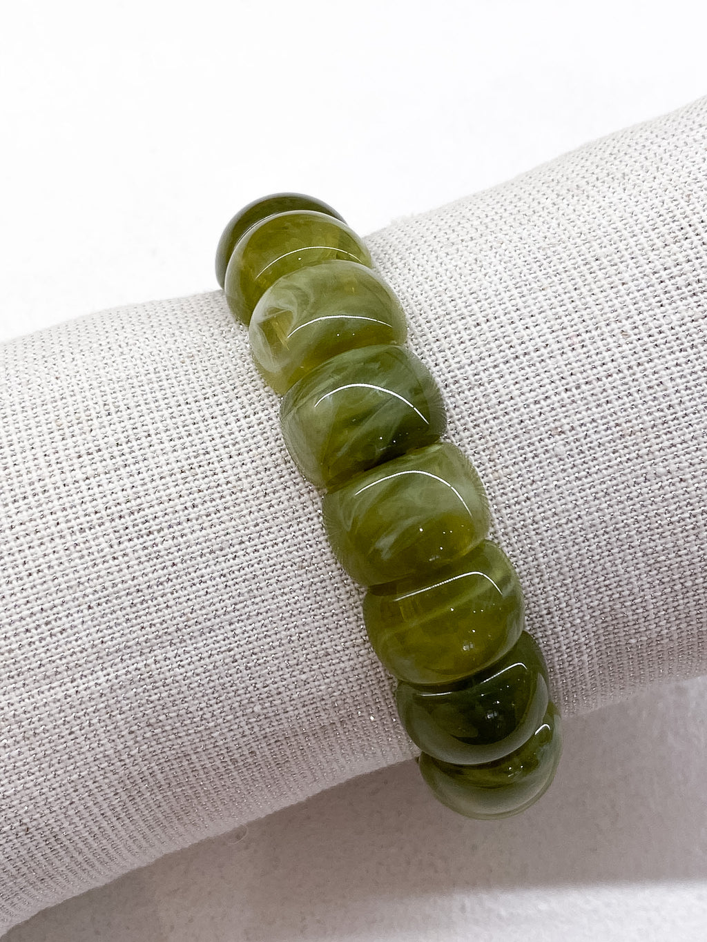 Bracelet fin en acétate marbré coloré sur élastique