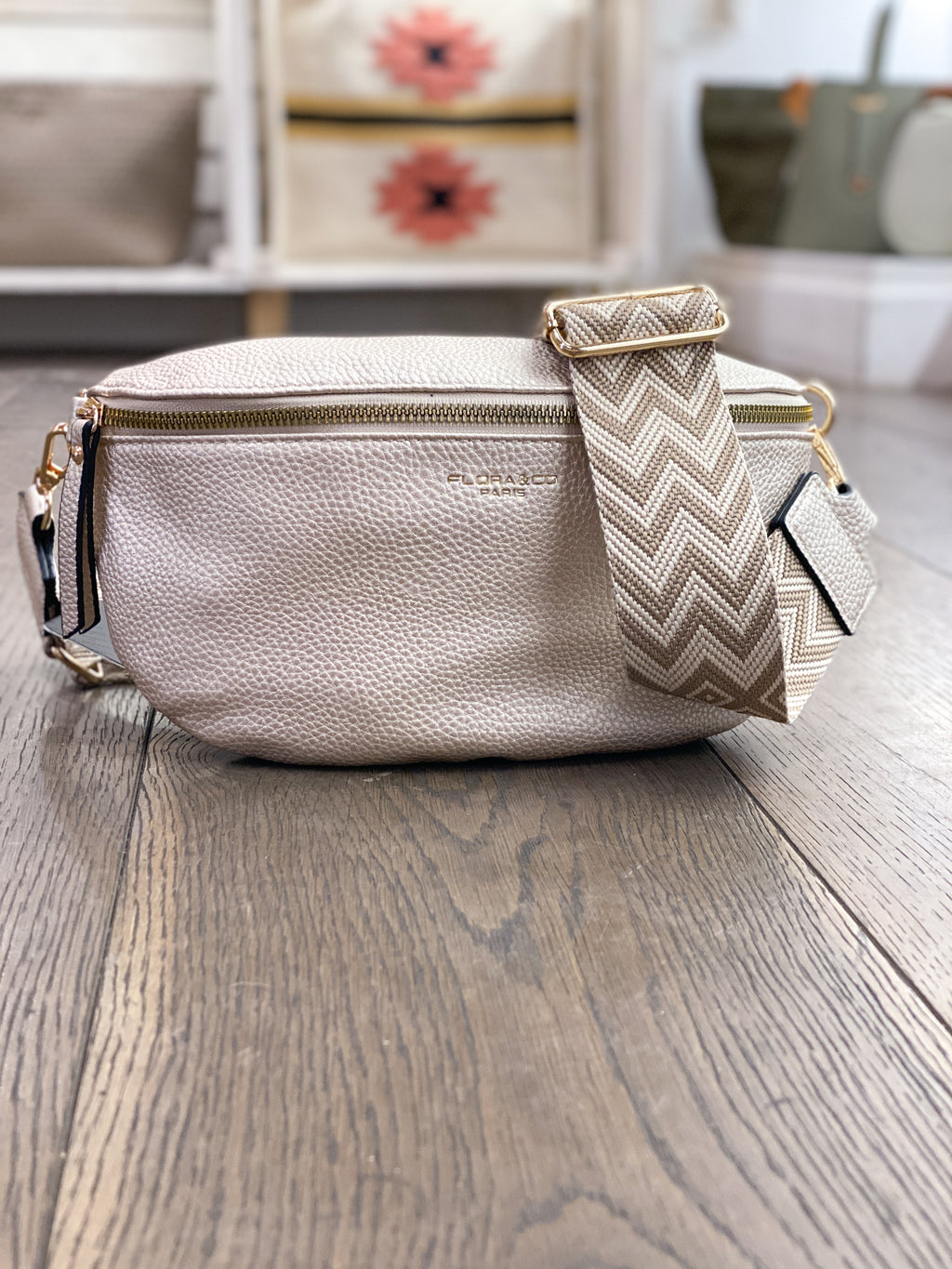 Sac banane en simili cuir Flora&Co