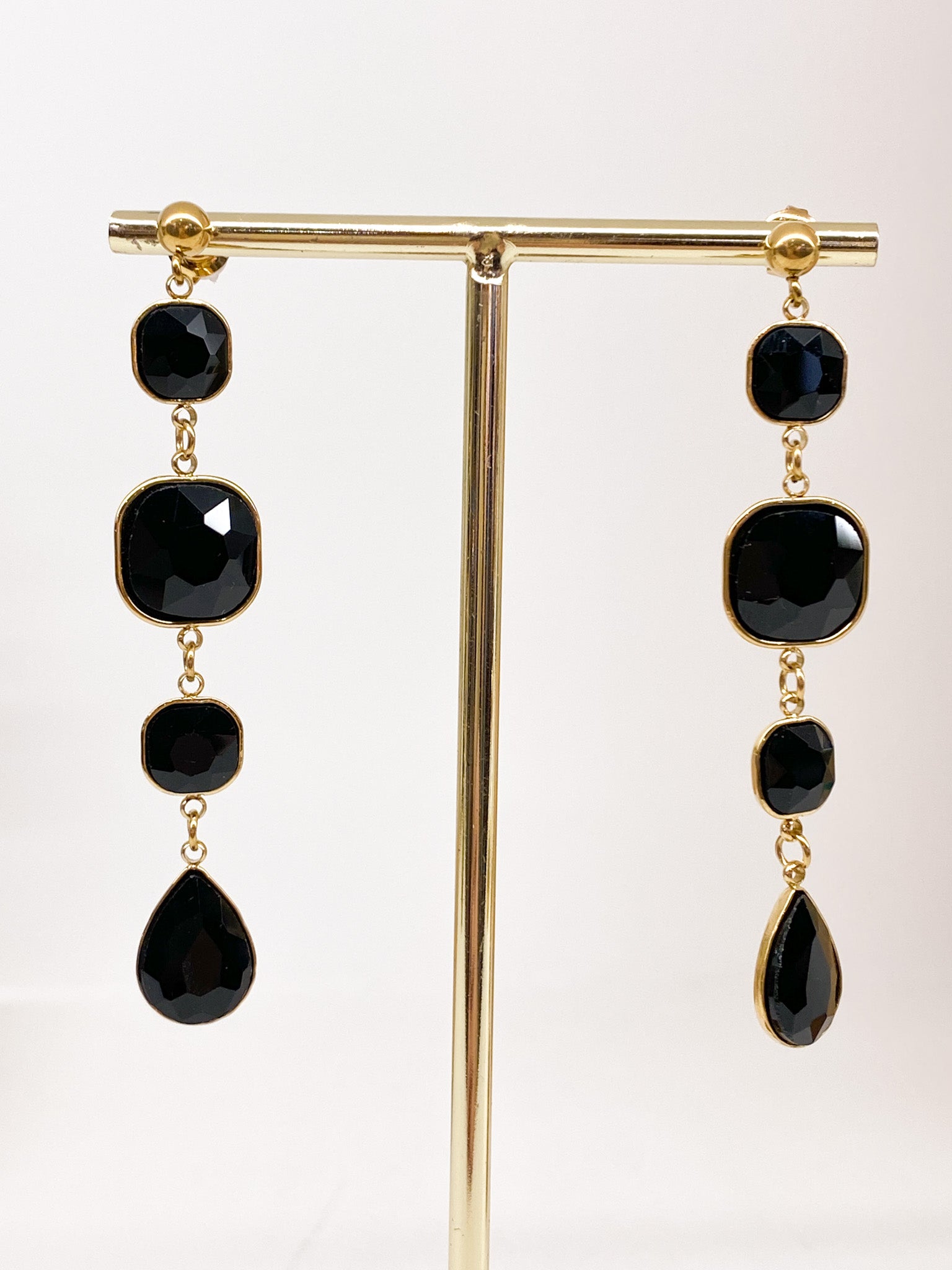 Boucles d’oreilles longues en pâte de verre