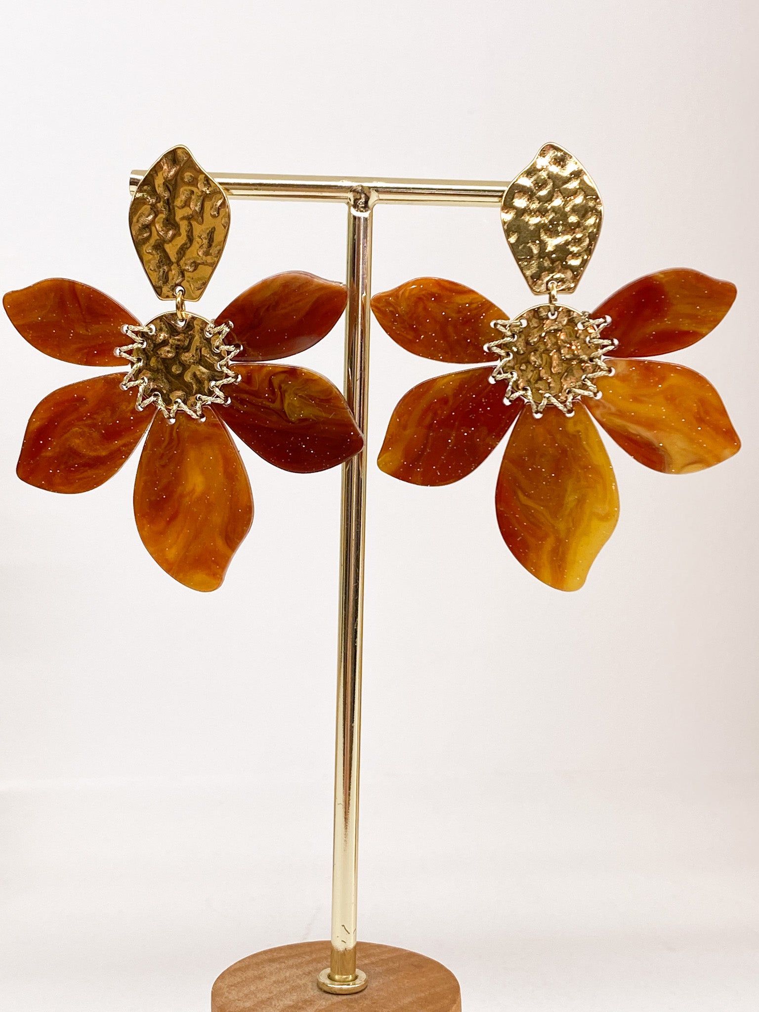 Boucles d’oreilles fleur en acier inoxydable et acétate pailleté