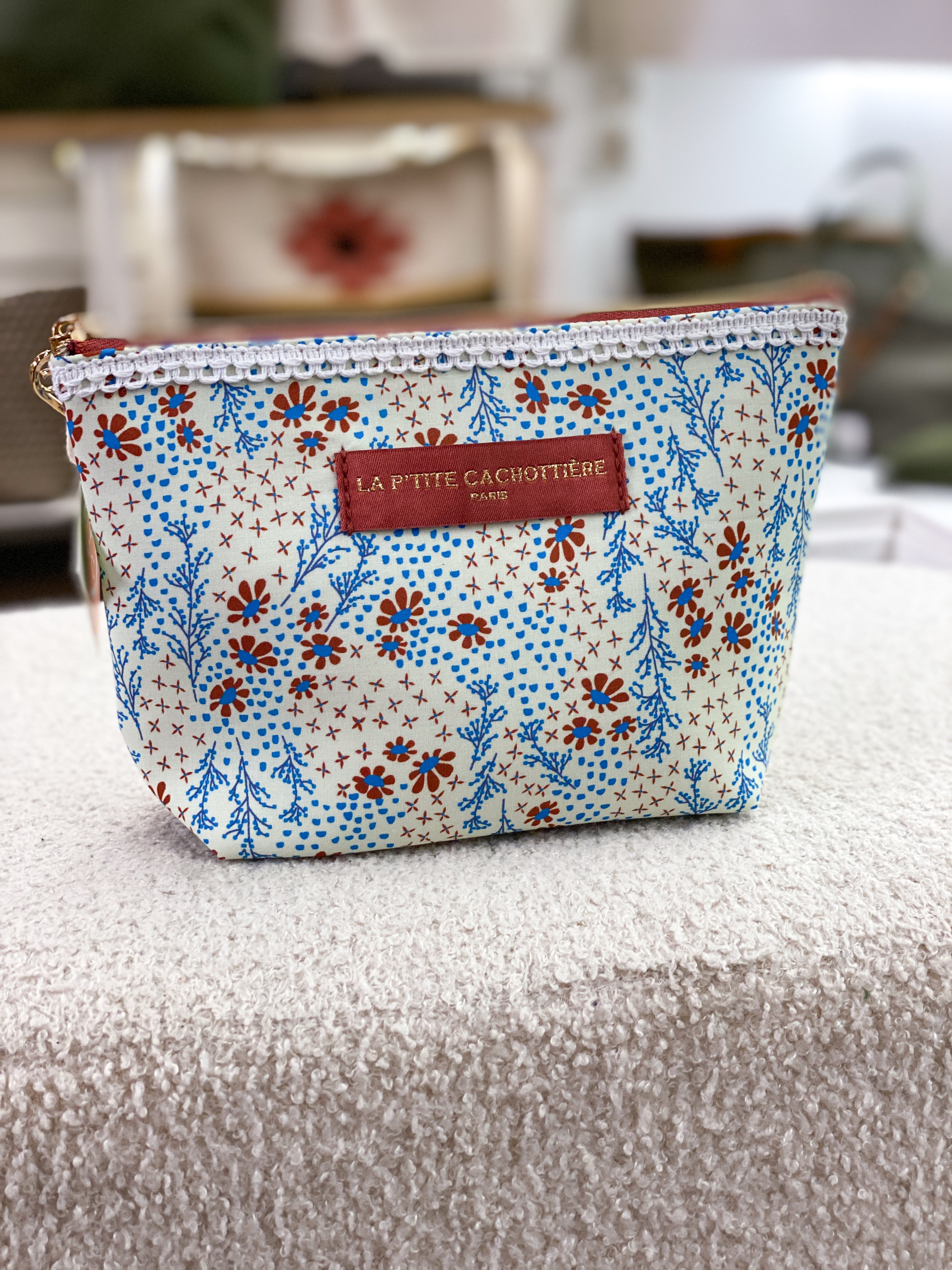 Pochette en coton zippée fleurie avec dentelle
