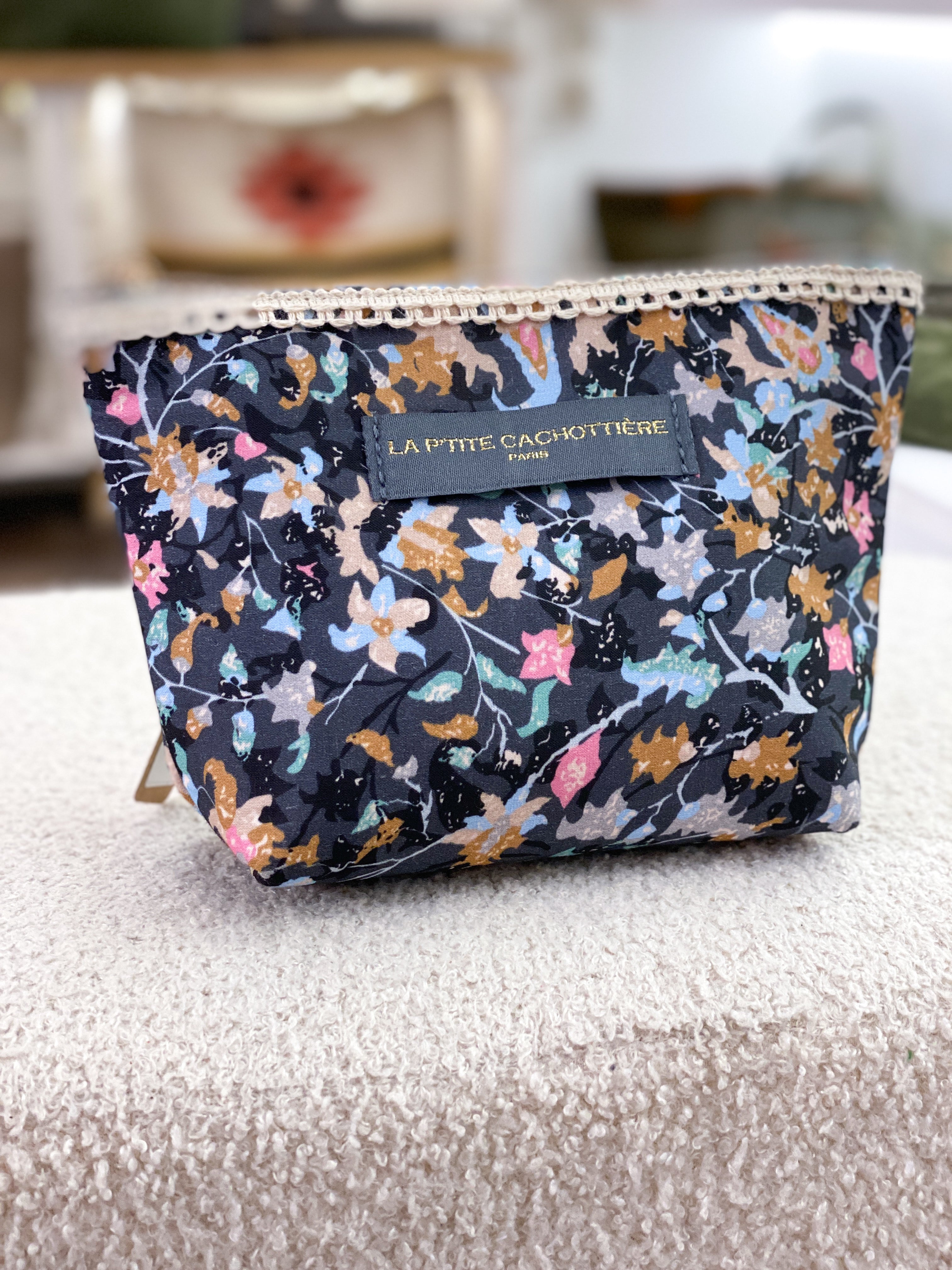 Pochette en coton zippée fleurie avec dentelle