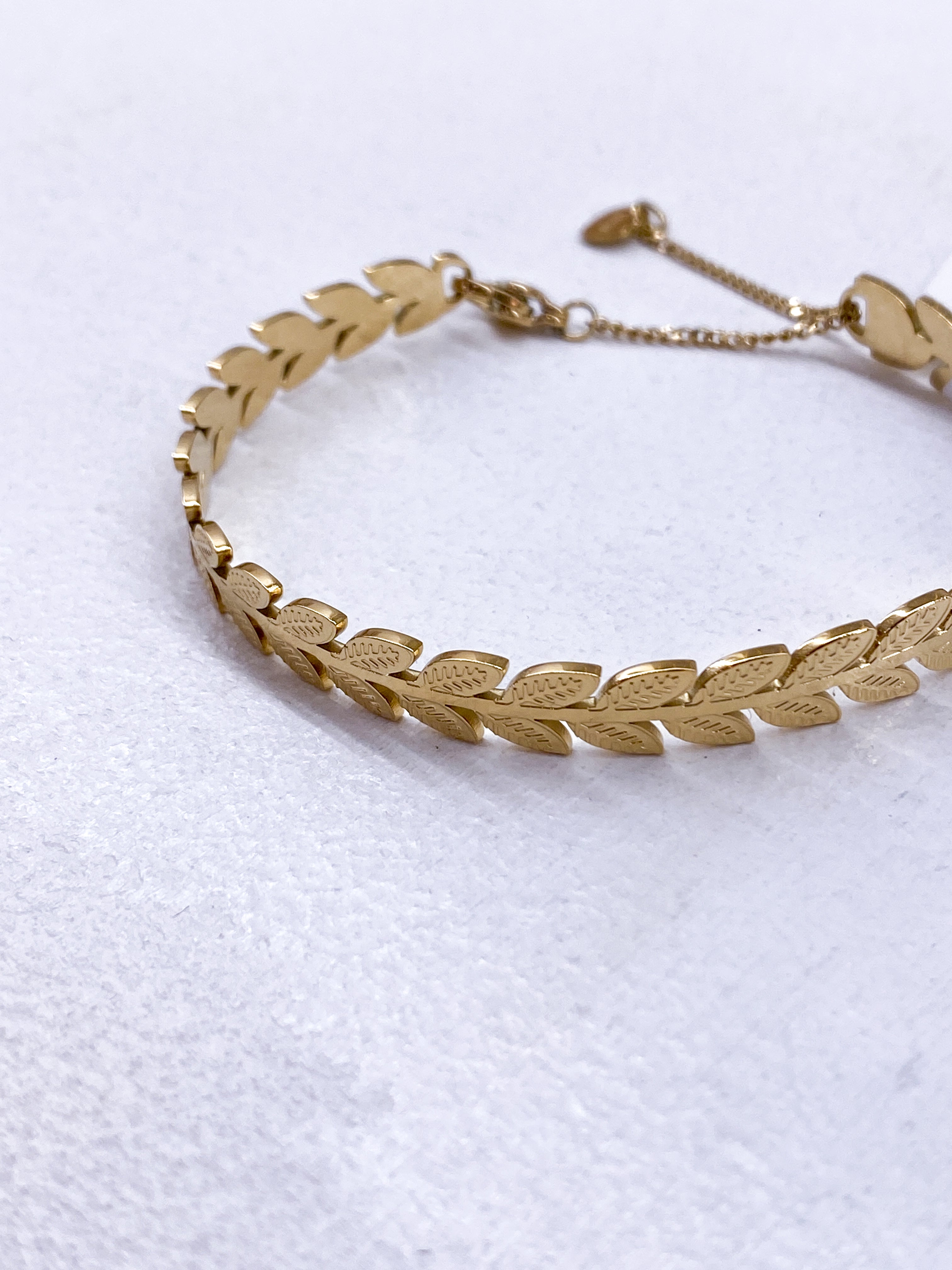 Bracelet jonc fin en acier inoxydable feuilles délicates