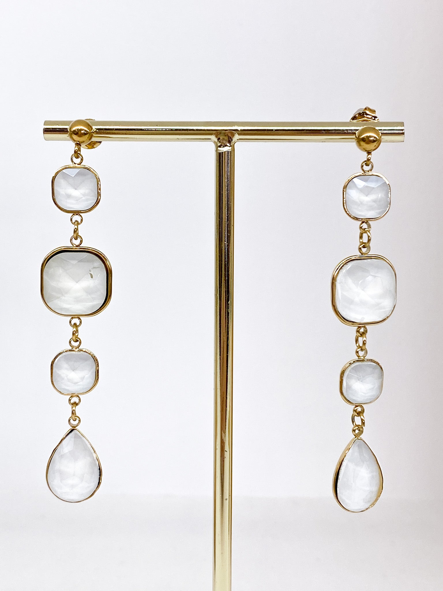 Boucles d’oreilles longues en pâte de verre