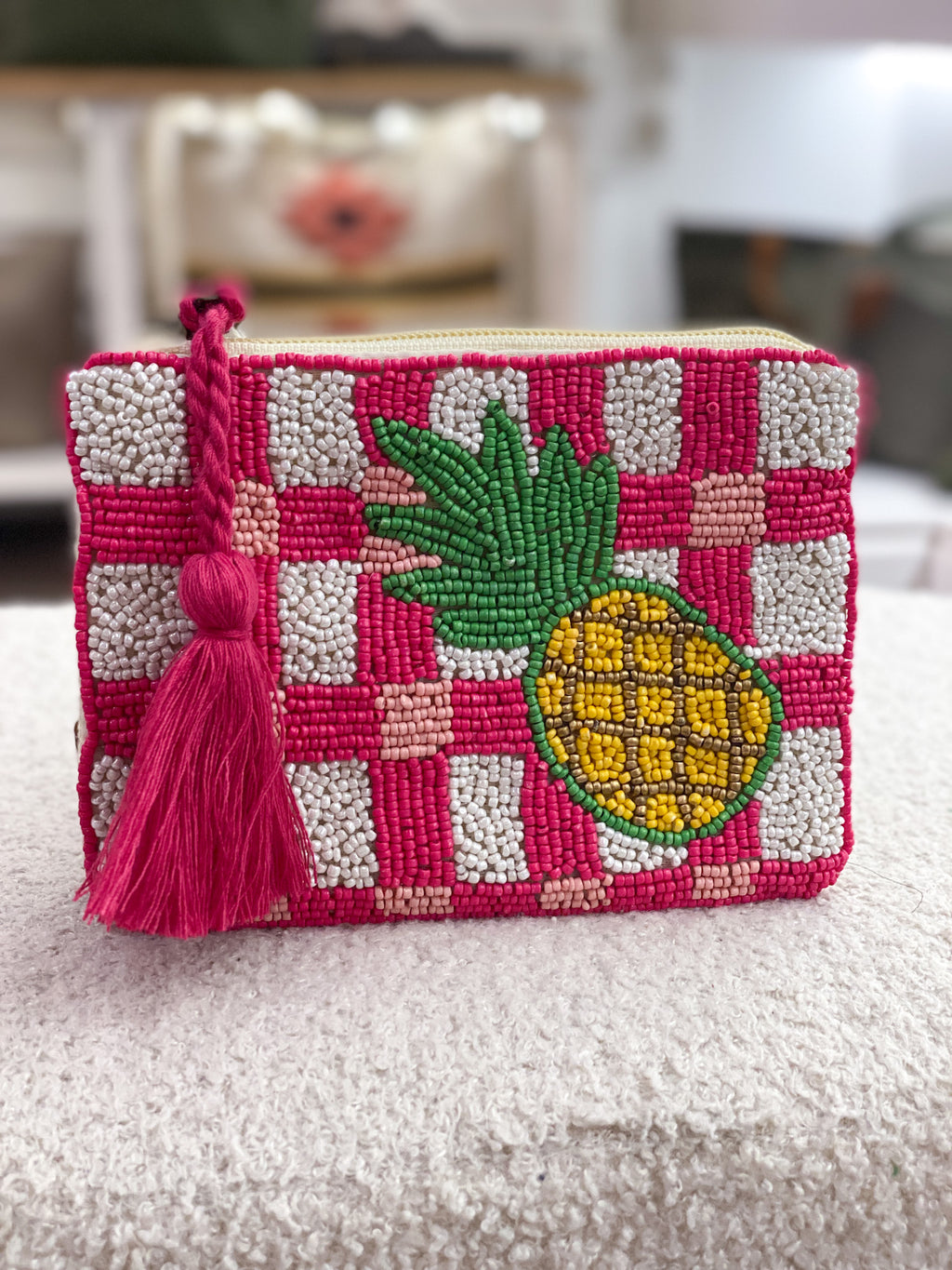 Pochette zippée perlée à carreaux et fruits colorés