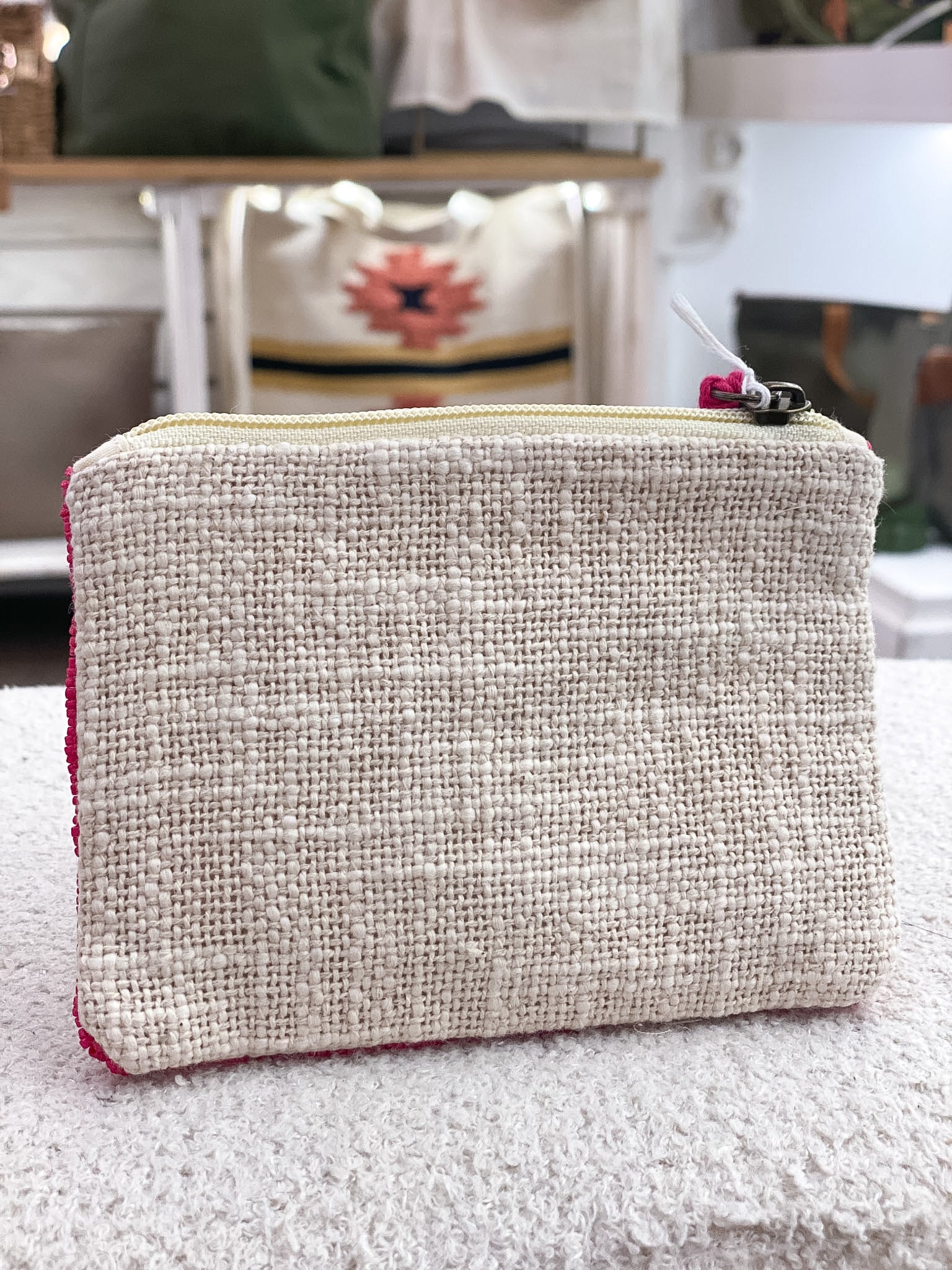 Pochette zippée perlée à carreaux et fruits colorés