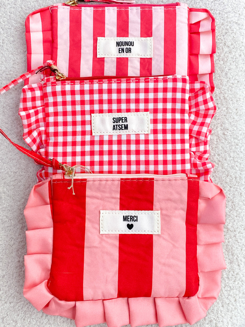 Pochette à volants message Nounou, ATSEM ou Merci